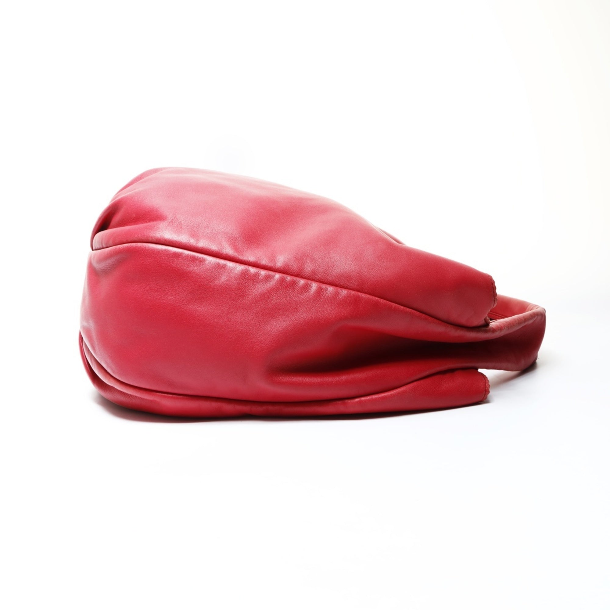 Loewe Red Color Shoulder Bag (Pre-Owned)