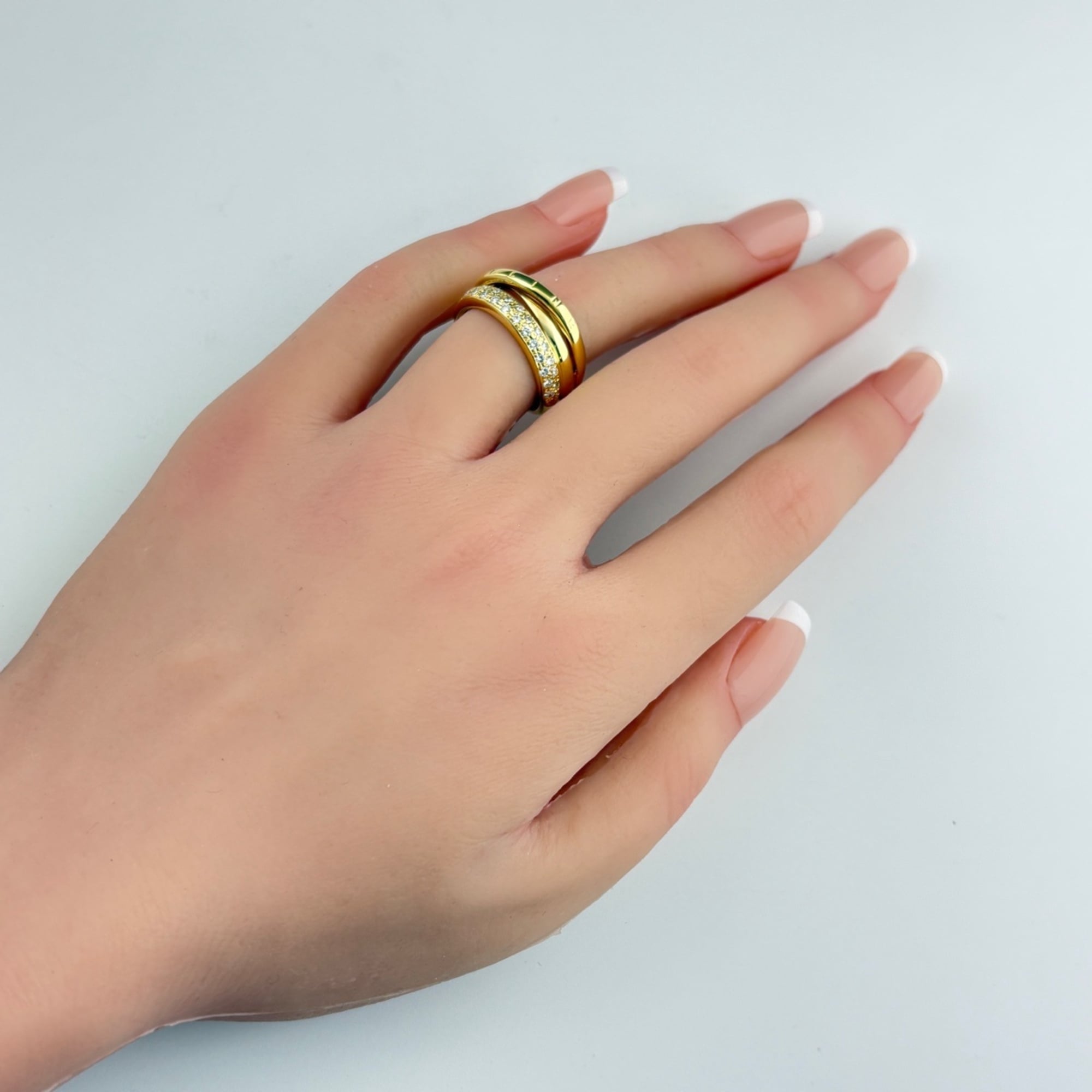 Celine Yellow Yellow Gold (18K) (Pre-Owned)