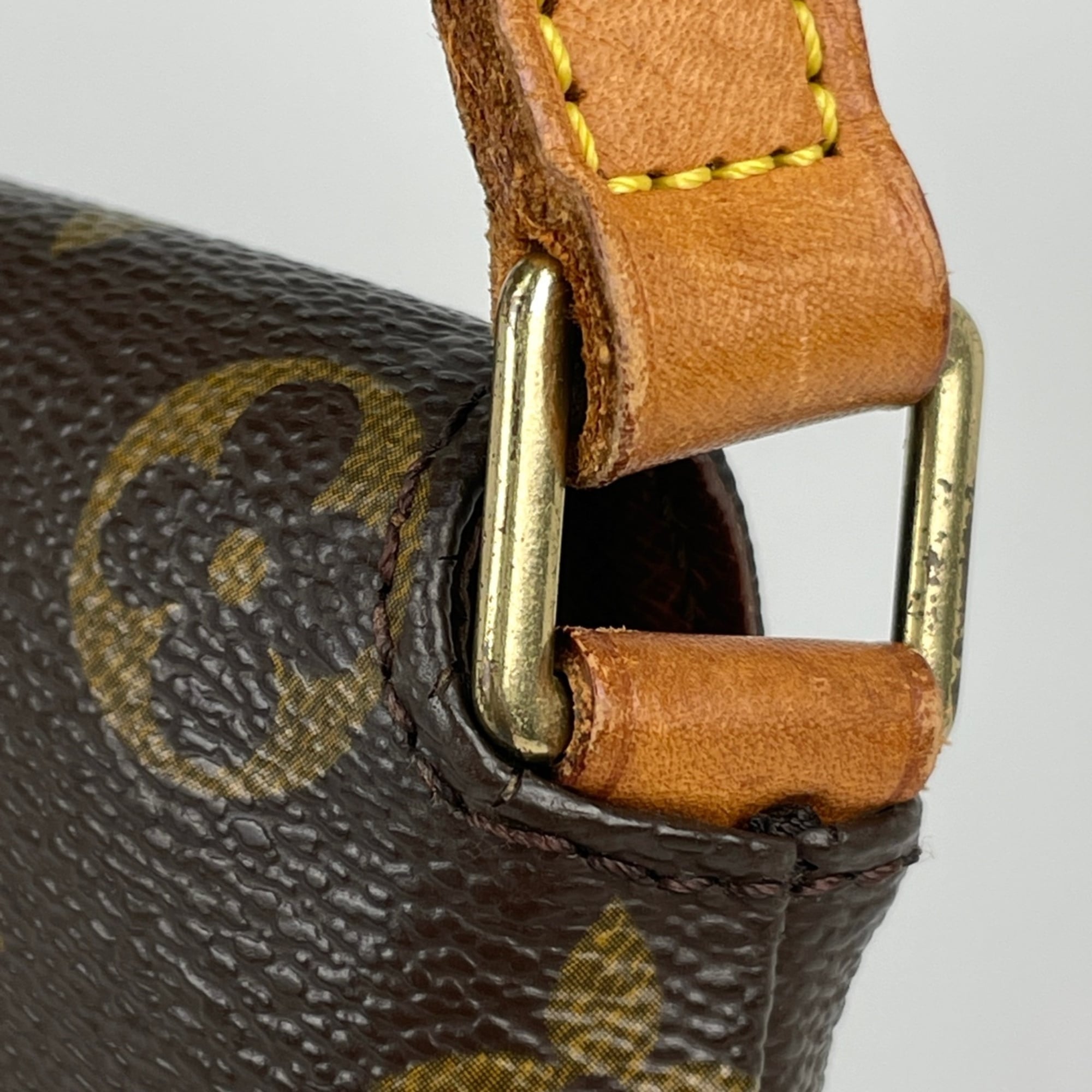 Louis Vuitton Monogram Brown Monogram Shoulder Bag (Pre-Owned)