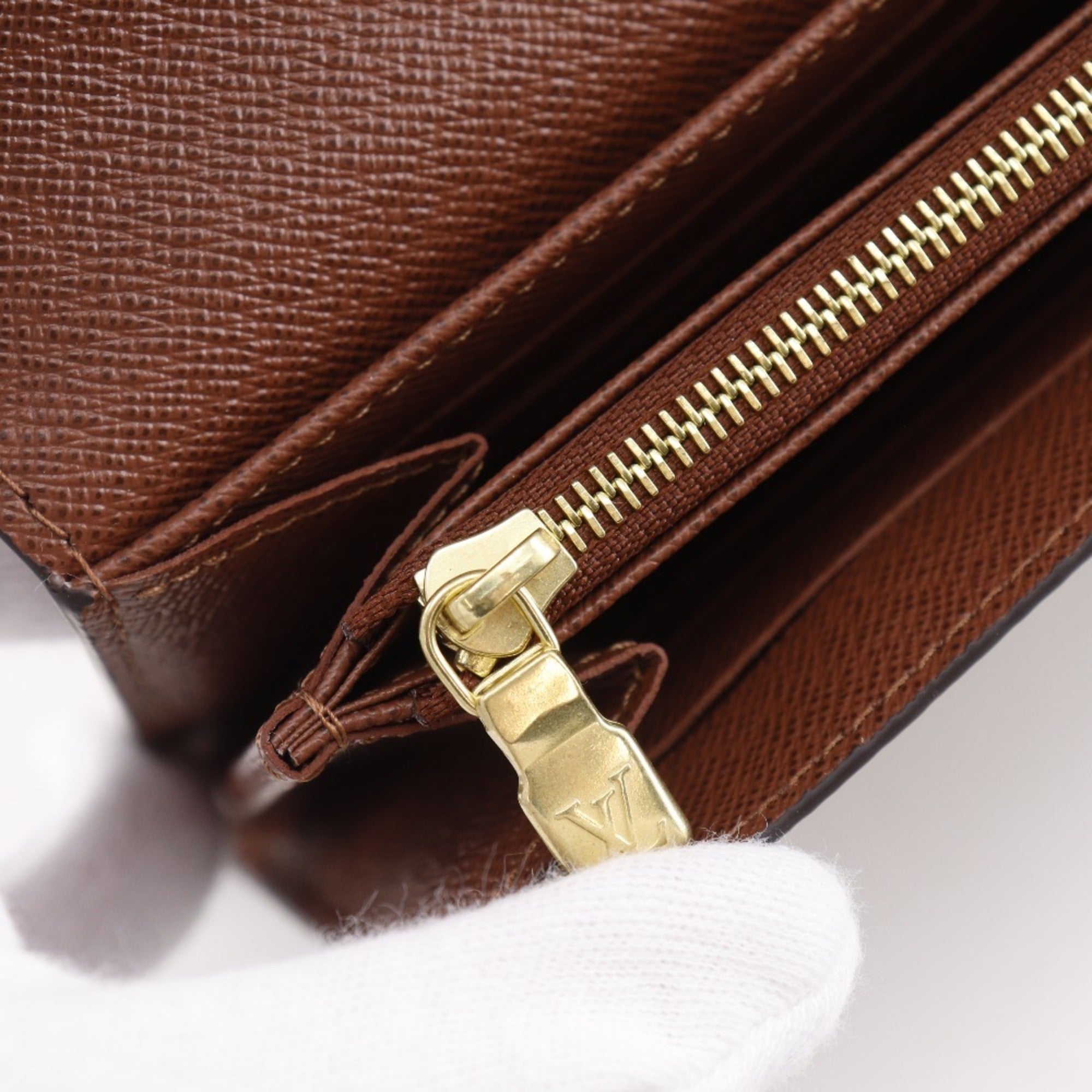 Louis Vuitton Monogram Brown Monogram Monogram Long Wallet (Bi-Fold) (Pre-Owned)
