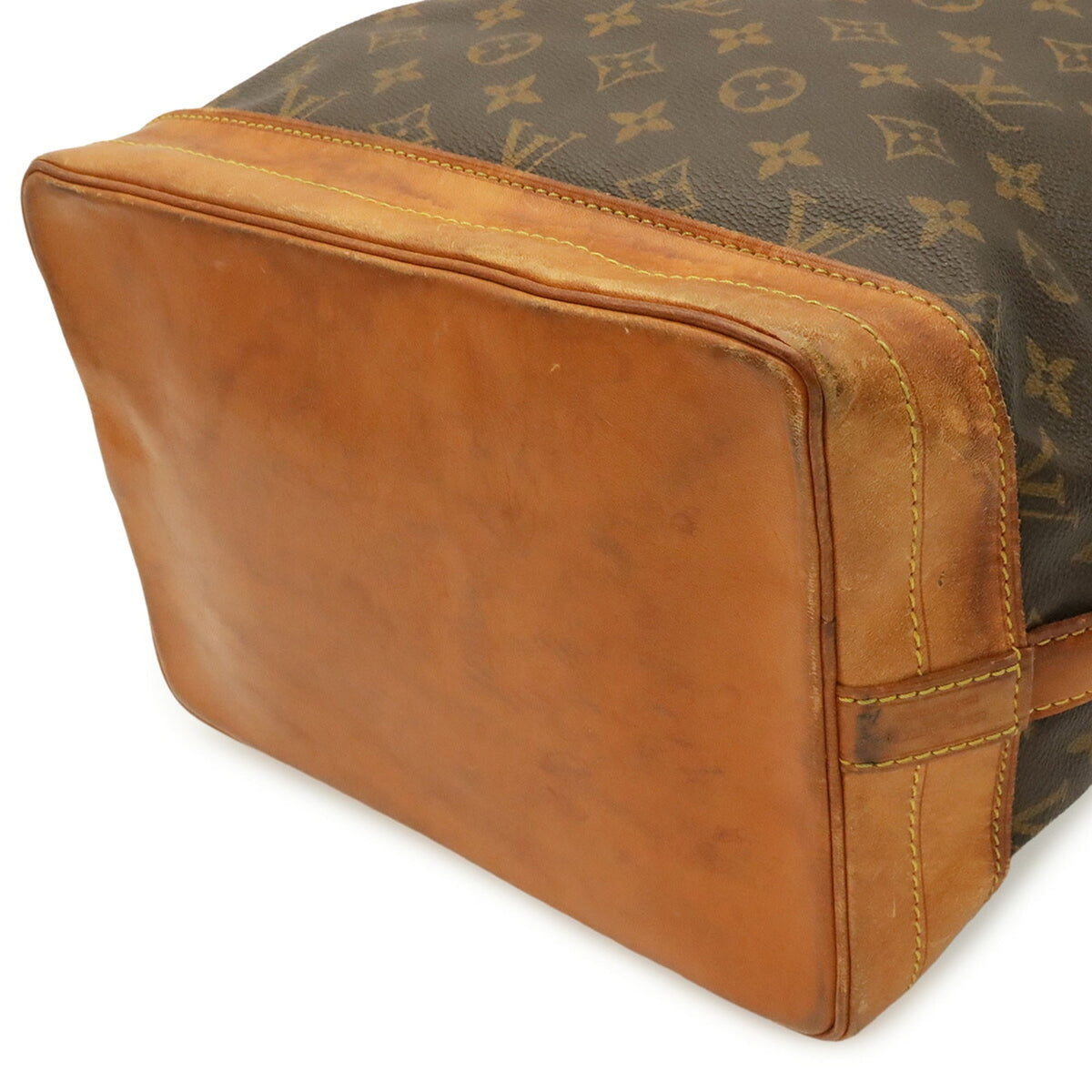 Louis Vuitton Brown Monogram Shoulder Bag (Pre-Owned)