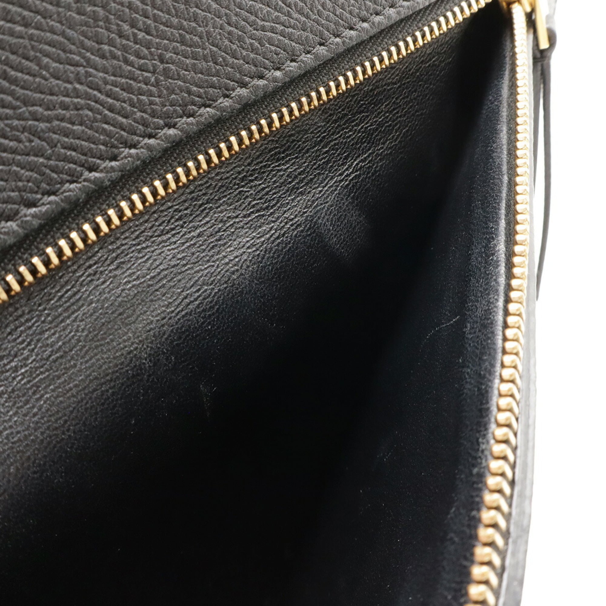 Celine Black Leather Shoulder Bag (Pre-Owned)