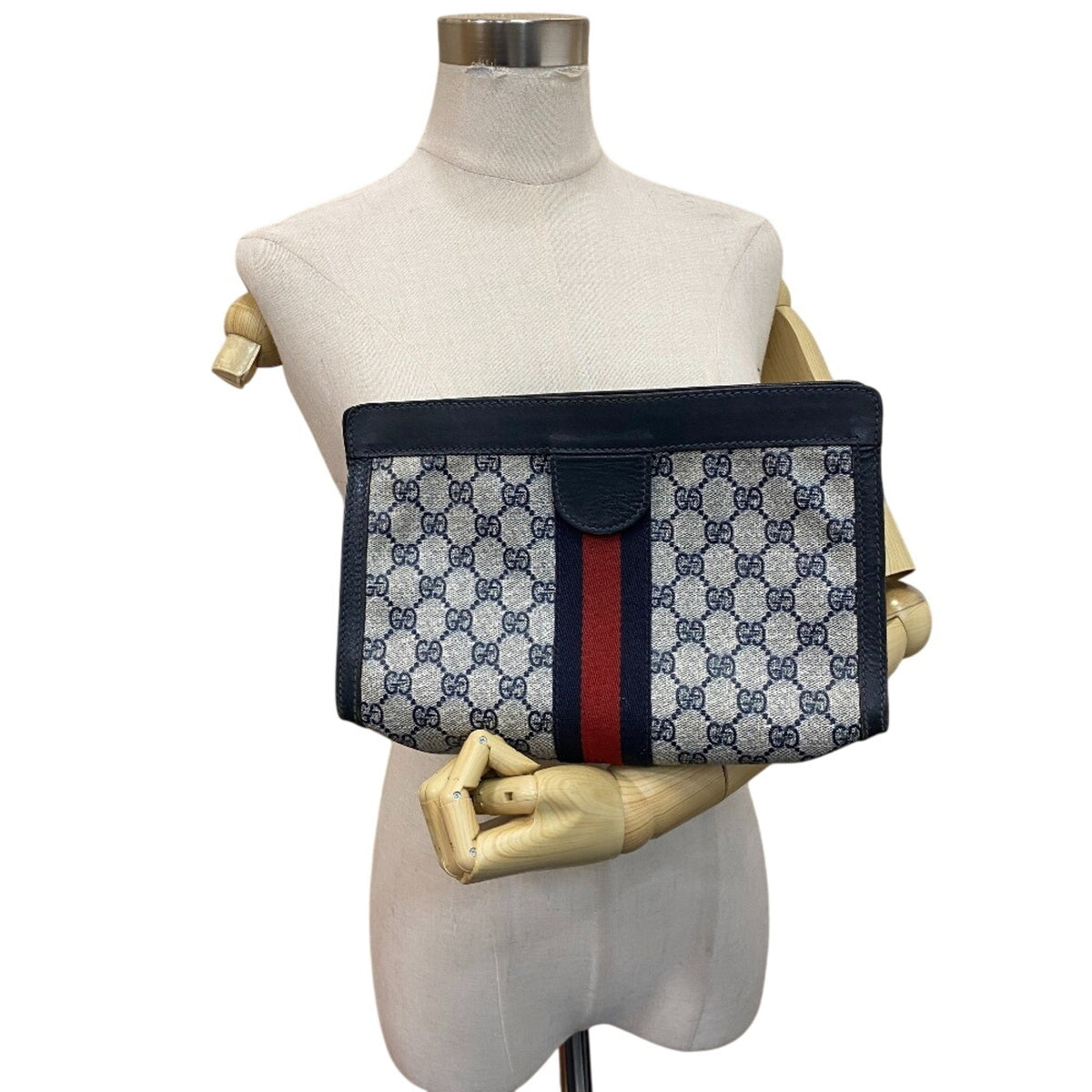 Gucci Navy Pvc Clutch Bag Pouch (Pre-Owned)