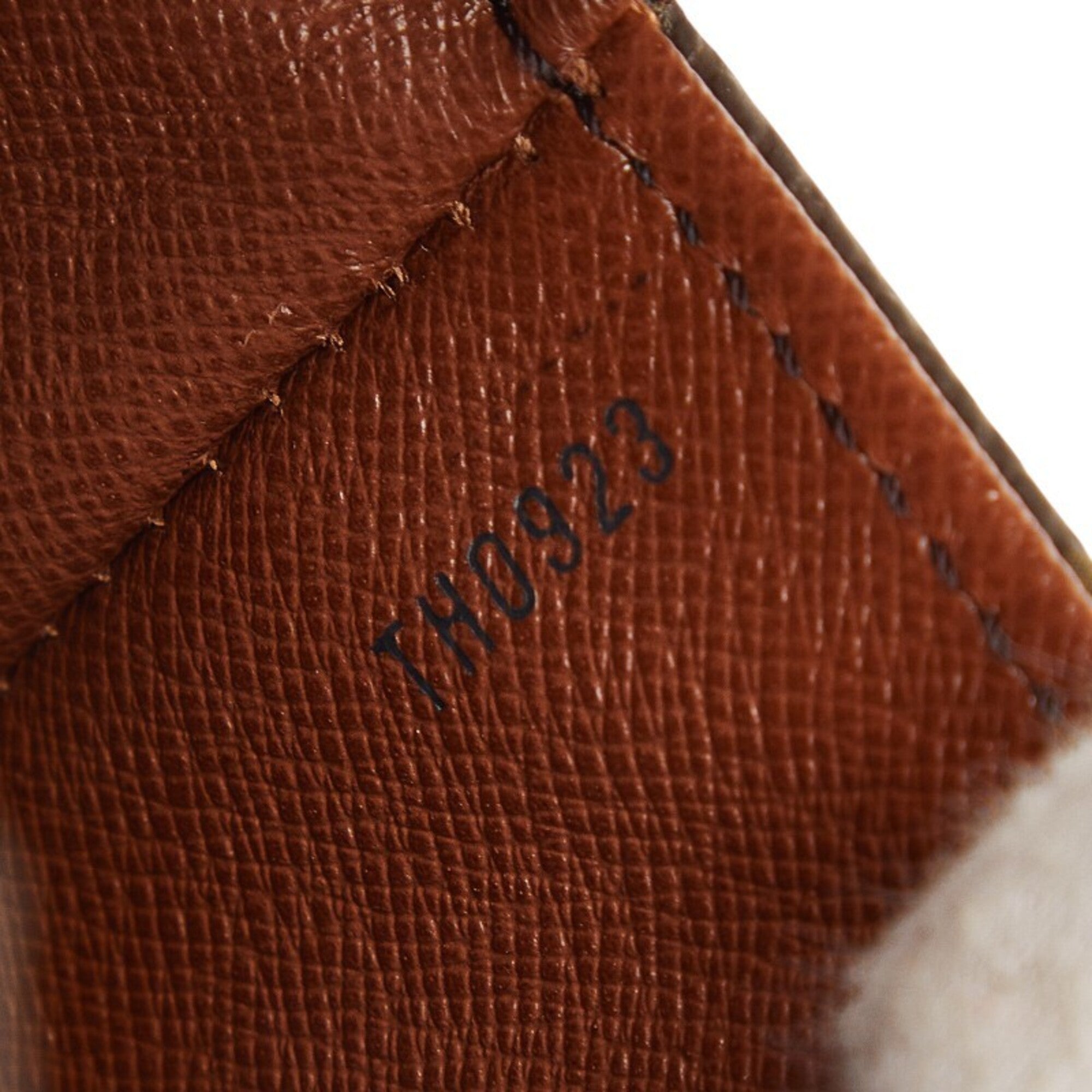Louis Vuitton Brown Pvc Leather Shoulder Bag (Pre-Owned)