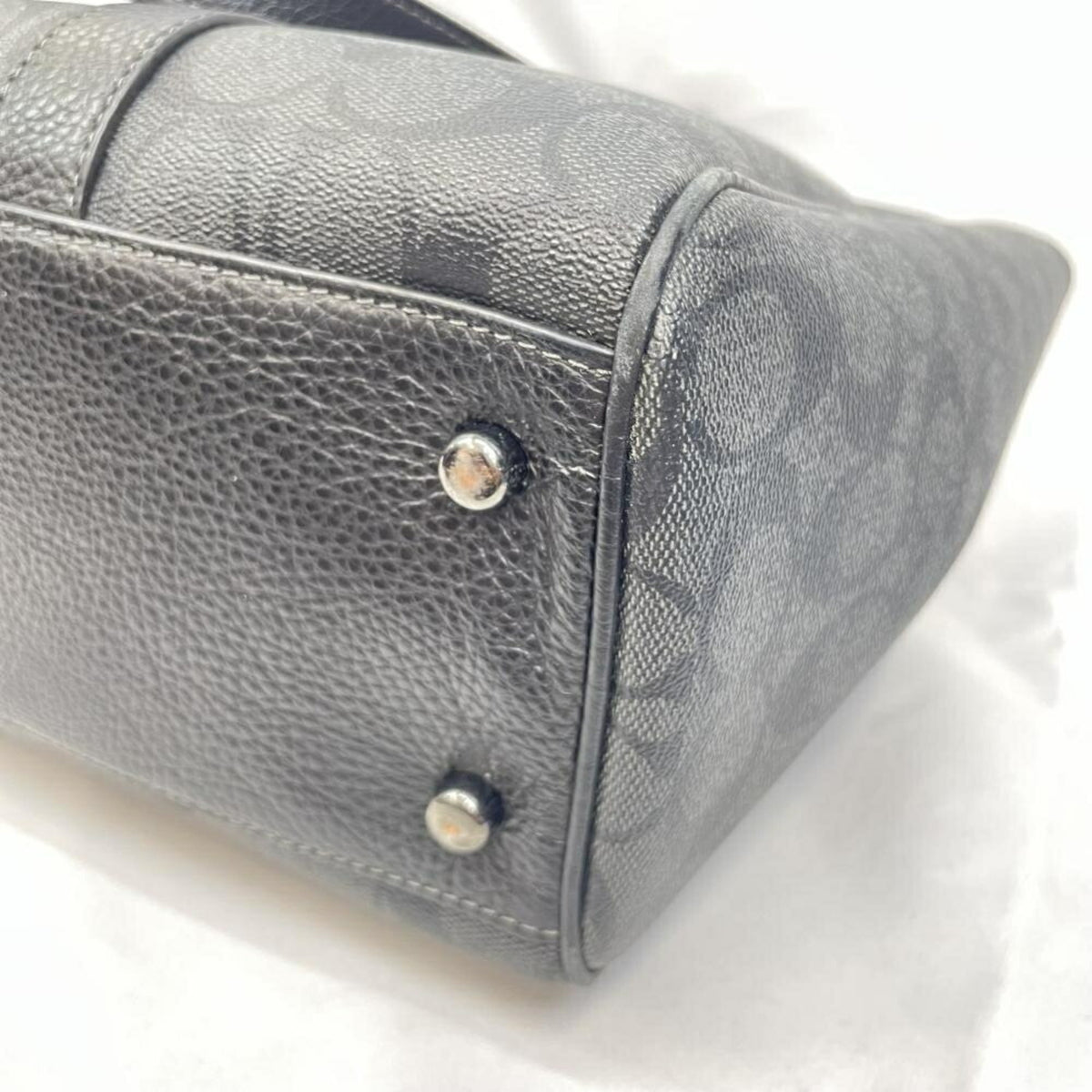 Coach Black Signature Line (Pre-Owned)