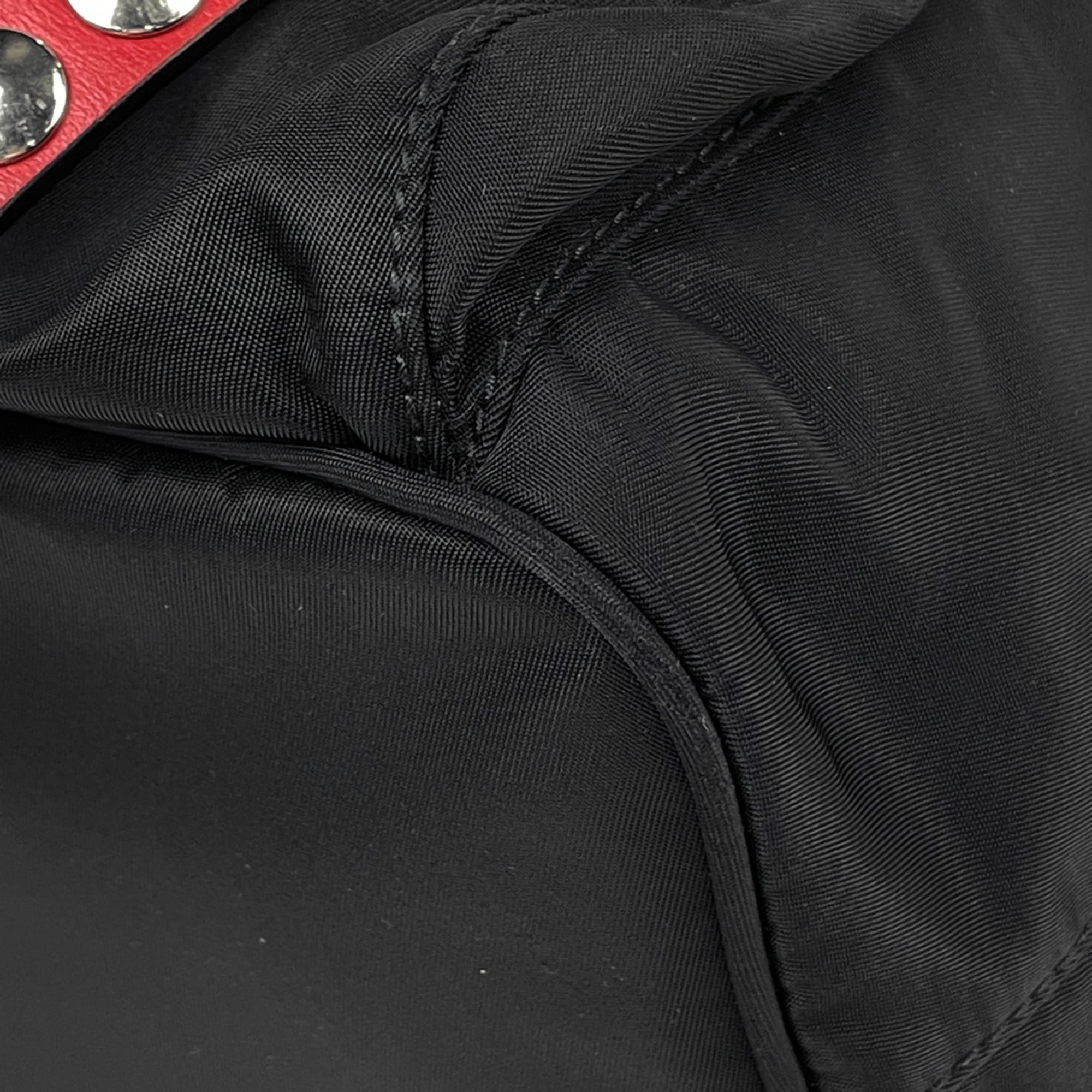 Prada Black Nylon Shoulder Bag (Pre-Owned)