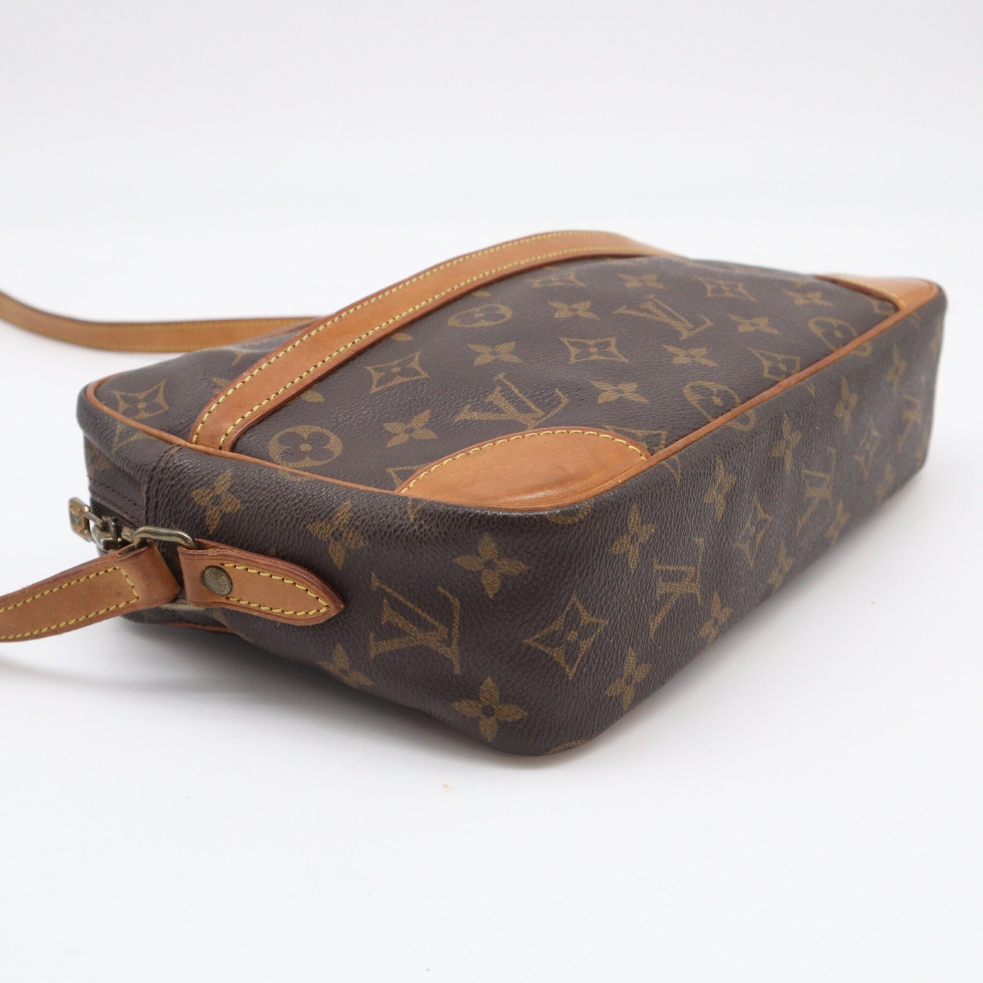 Louis Vuitton Beige Brown Monogram Coated Canvas Leather Shoulder Bag (Pre-Owned)