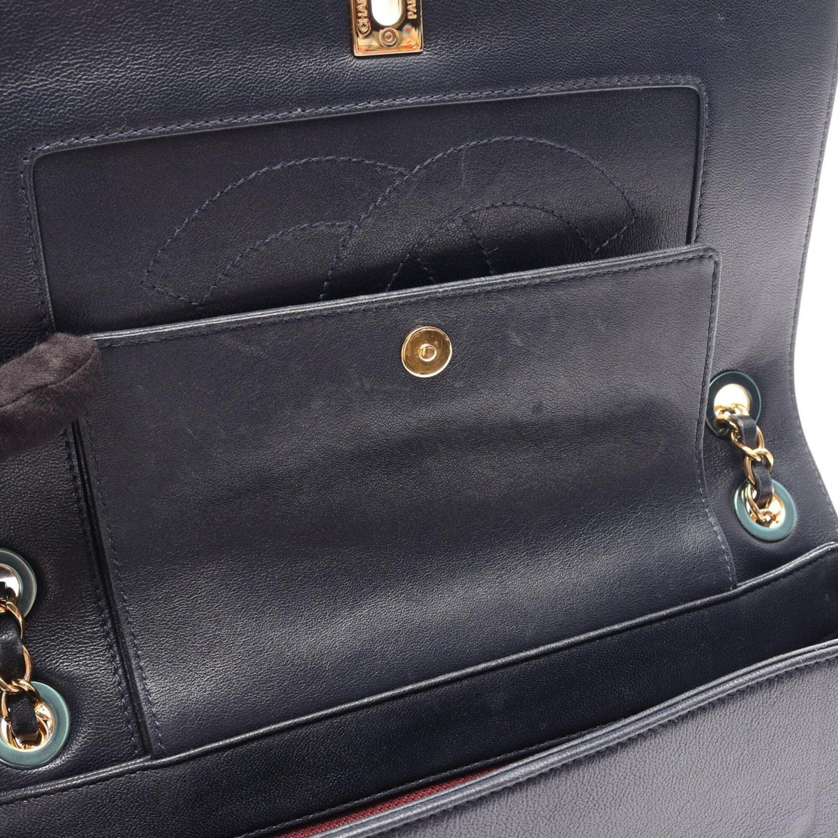 Chanel Navy Leather Handbag Shoulder Bag (Pre-Owned)