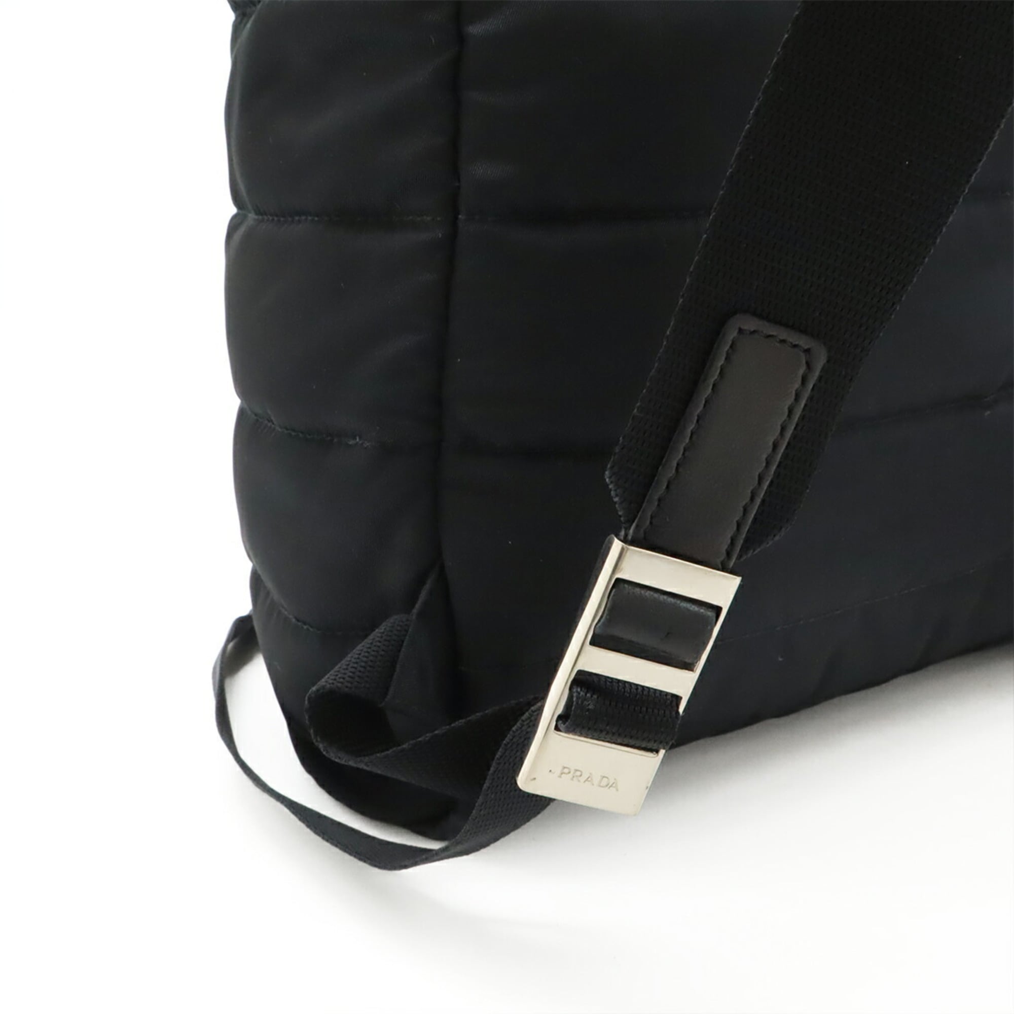 Prada Nero Nylon Leather Backpack (Pre-Owned)