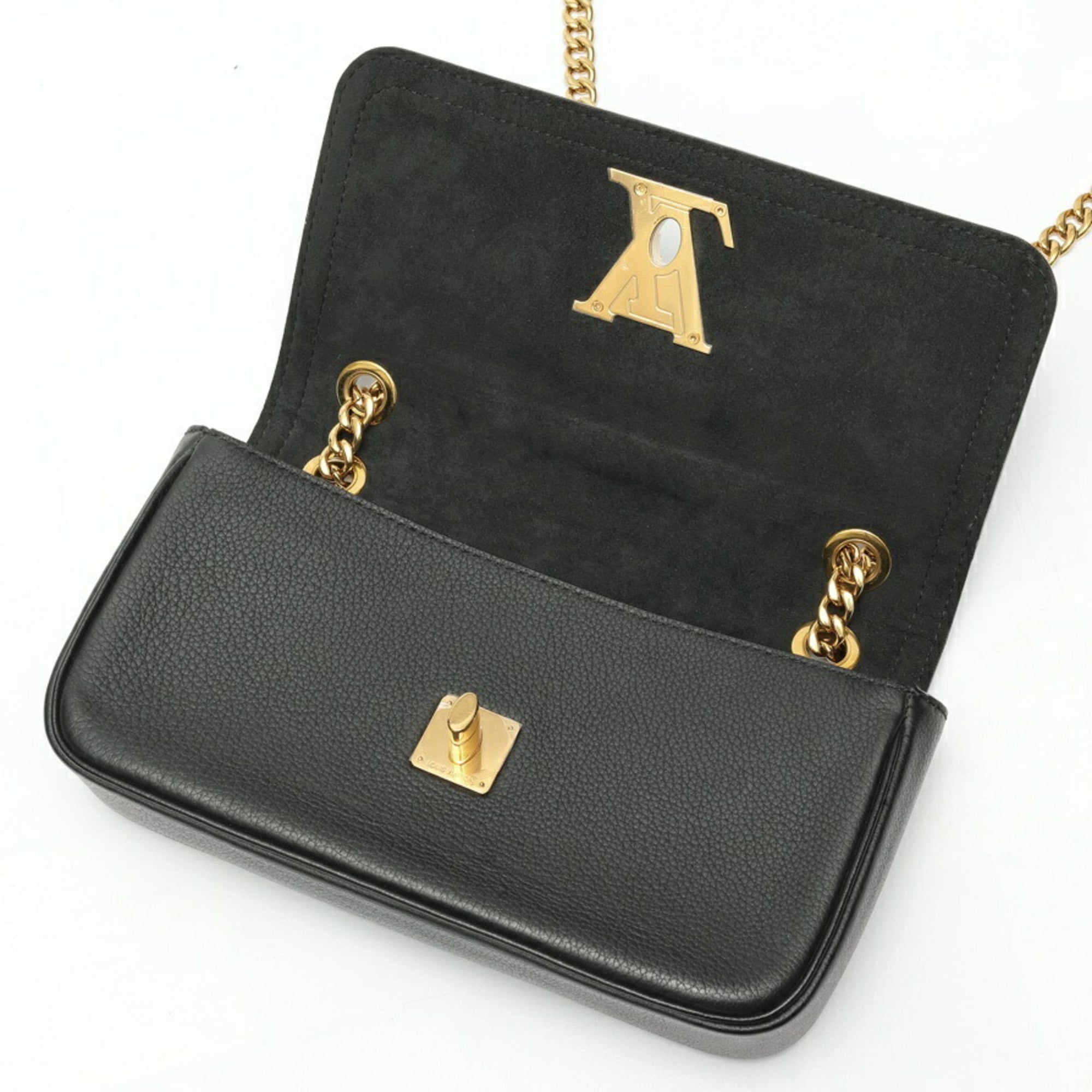 Louis Vuitton Black Leather Shoulder Bag (Pre-Owned)
