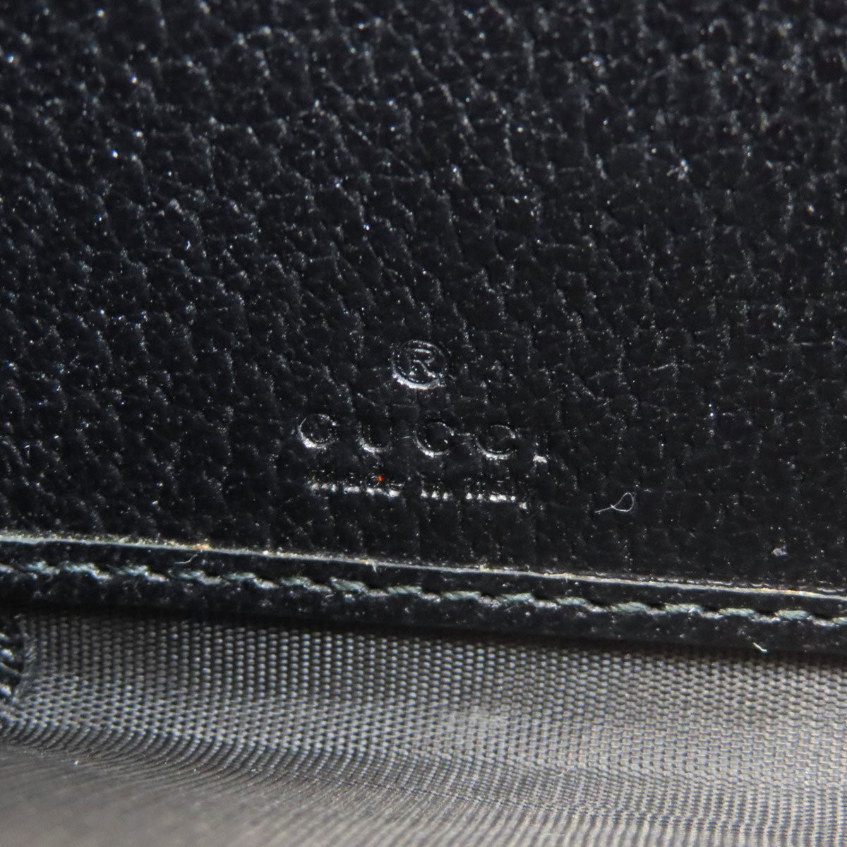 Gucci Black Leather Long Wallet (Bi-Fold) (Pre-Owned)