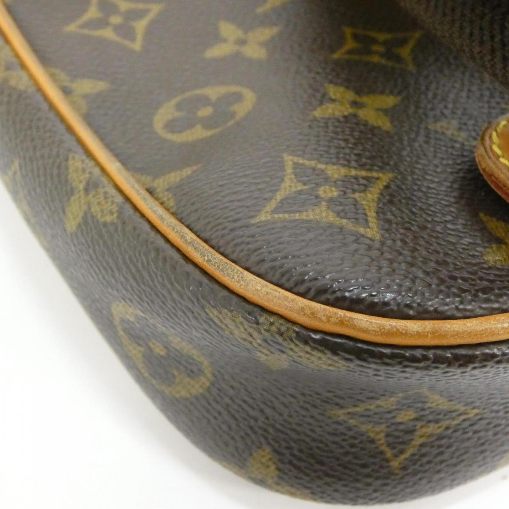 Louis Vuitton Marron Coated Canvas Shoulder Bag Sling Bag (Pre-Owned)