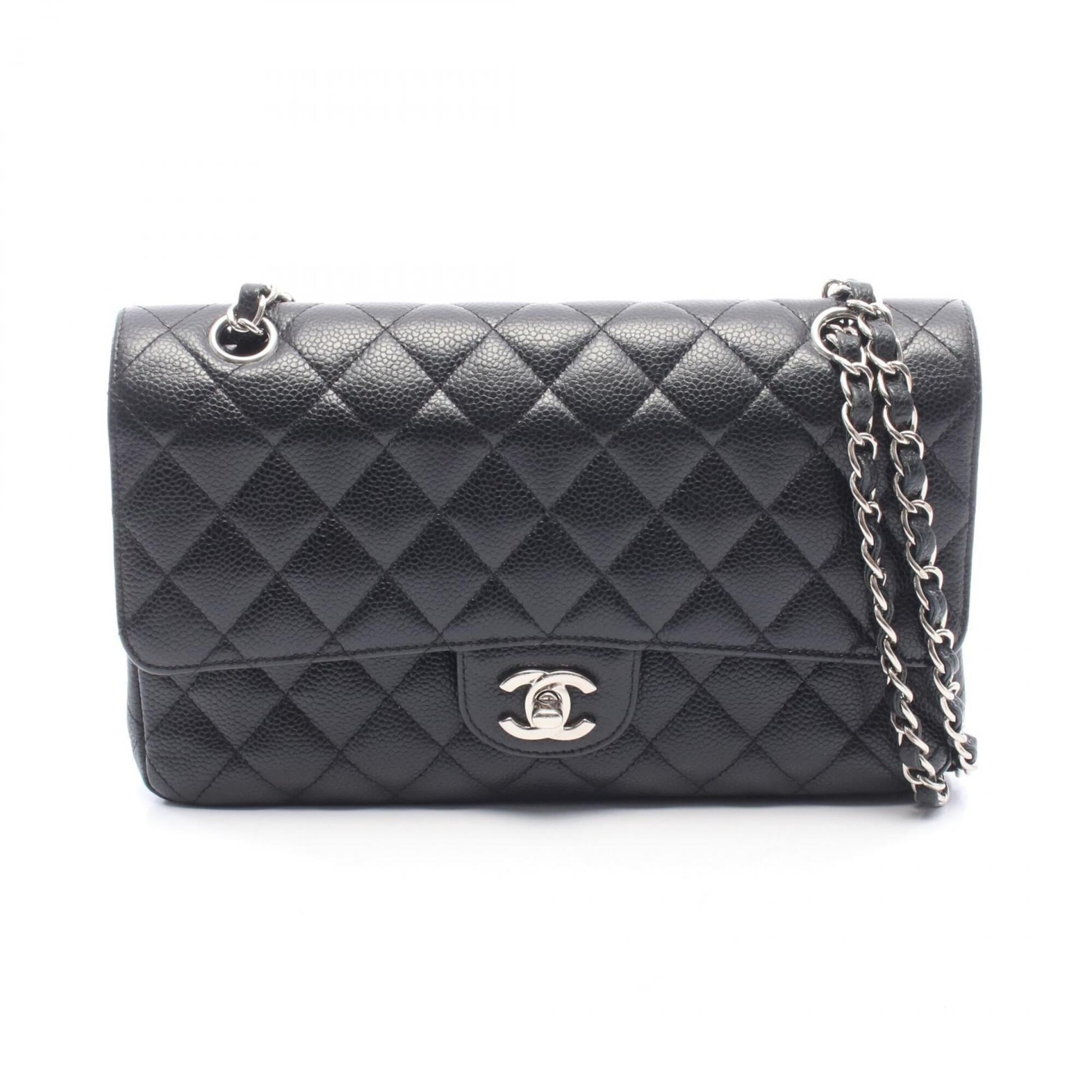 Chanel Black Grained Calfskin Handbag Shoulder Bag (Pre-Owned)