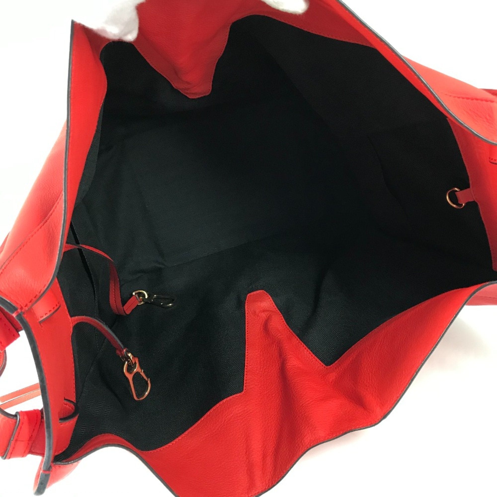 Loewe Red Leather Handbag (Pre-Owned)