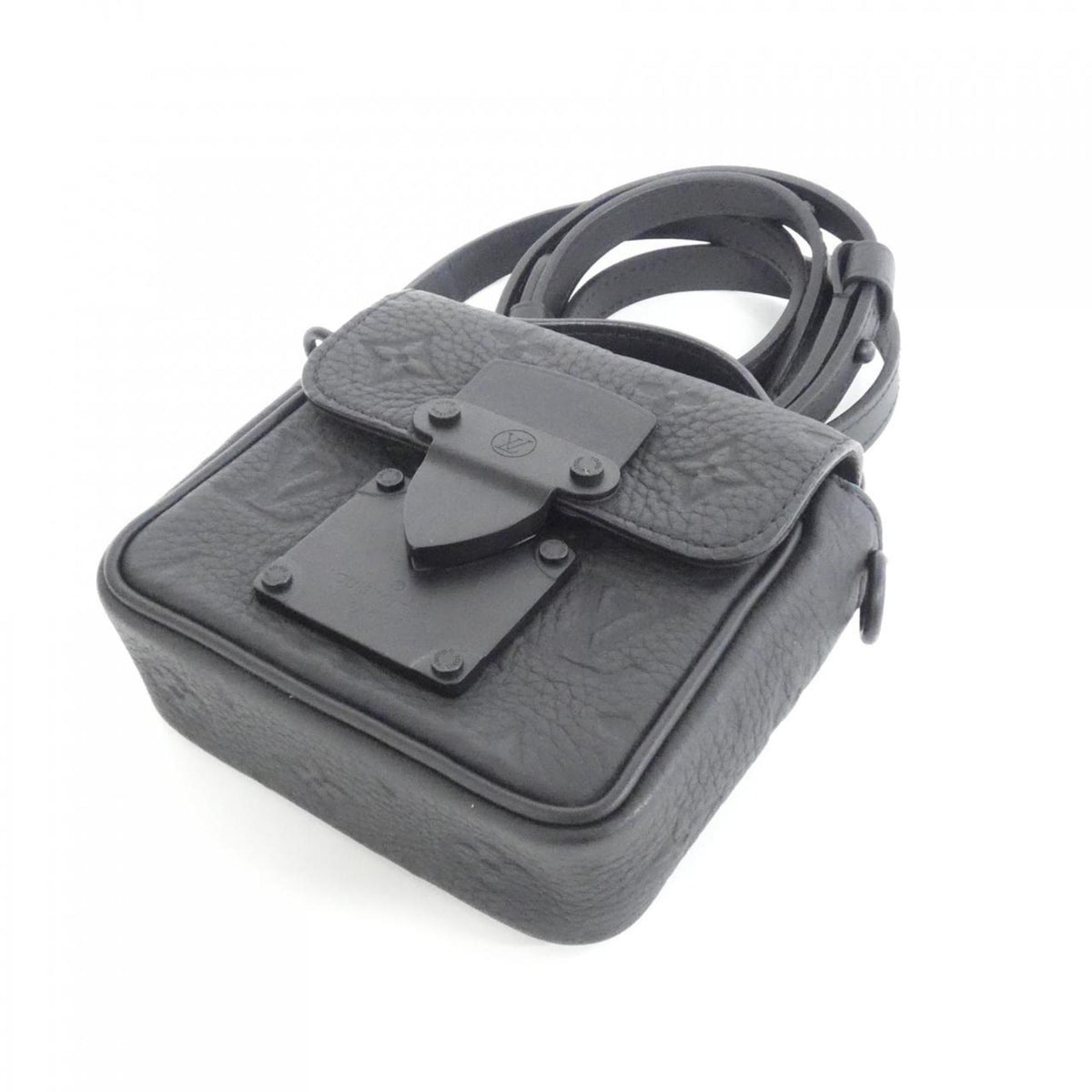 Louis Vuitton Taurillon Black Leather Shoulder Bag (Pre-Owned)