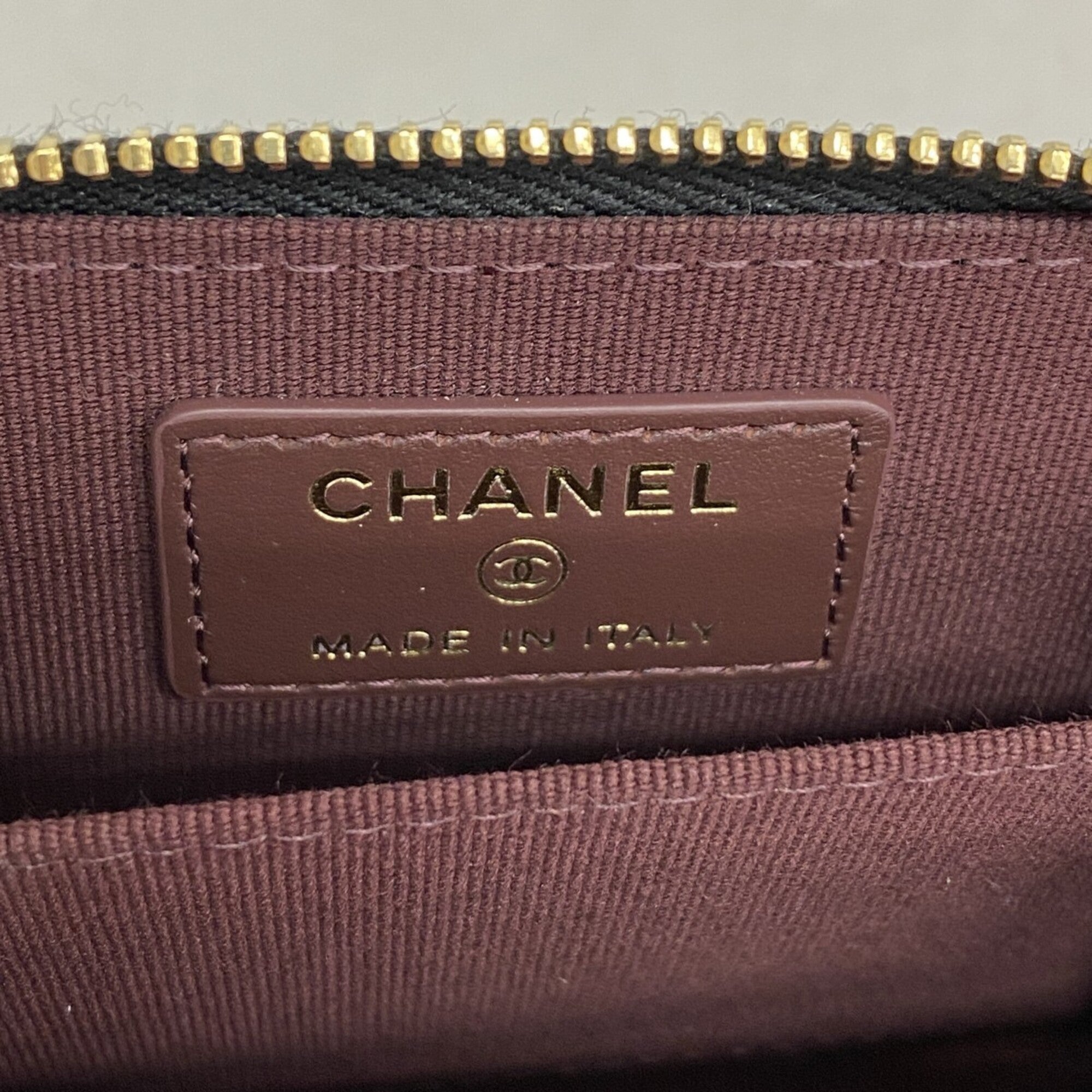 Chanel Black Grained Calfskin Wallet (Tri-Fold) (Pre-Owned)