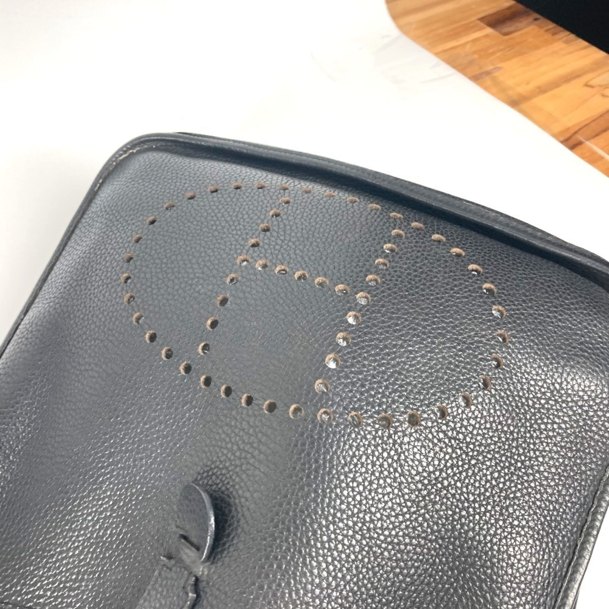 Hermes Black Taurillon Clemence Leather Shoulder Bag (Pre-Owned)