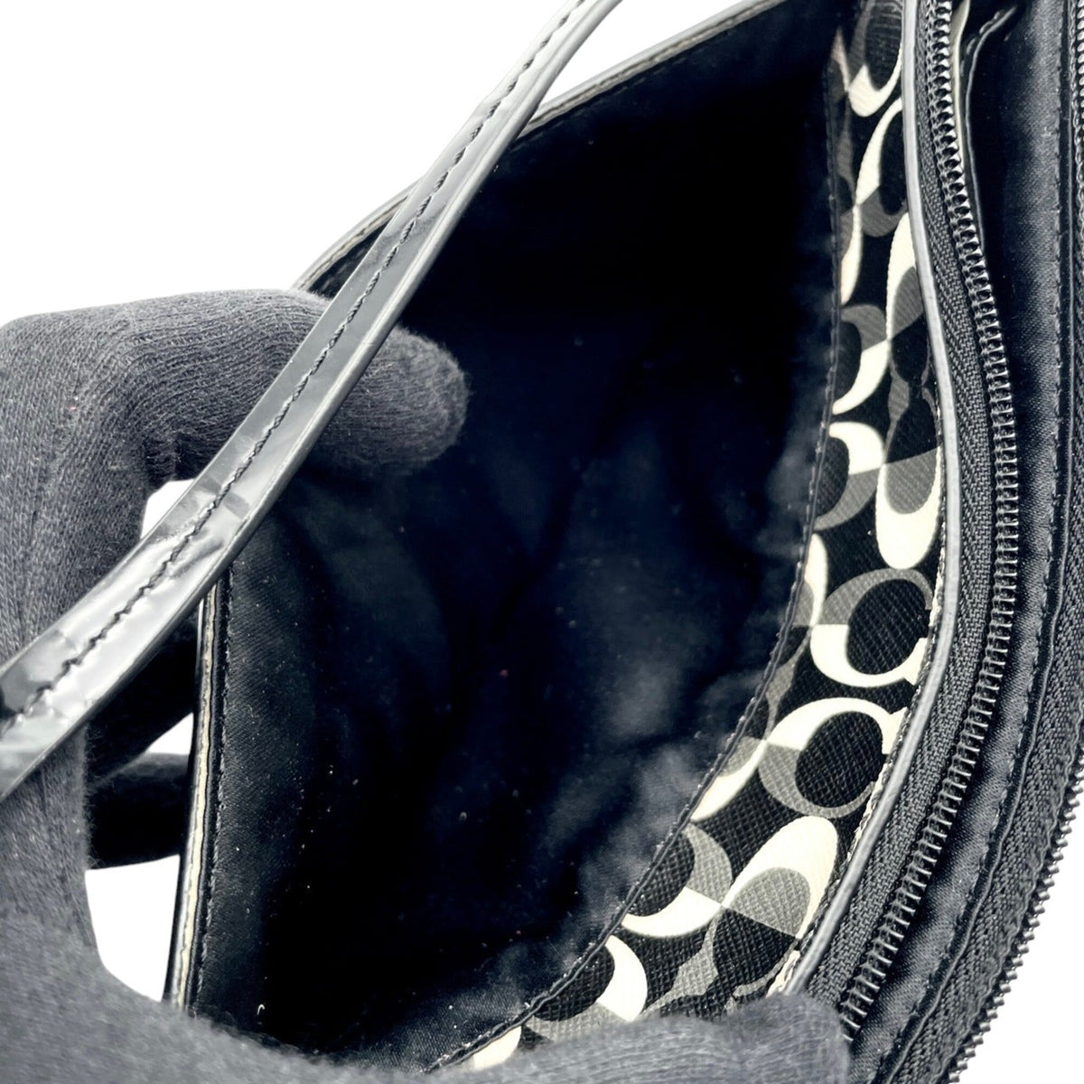Coach Black Gray White Coated Canvas Leather Clutch Bag Pouch (Pre-Owned)
