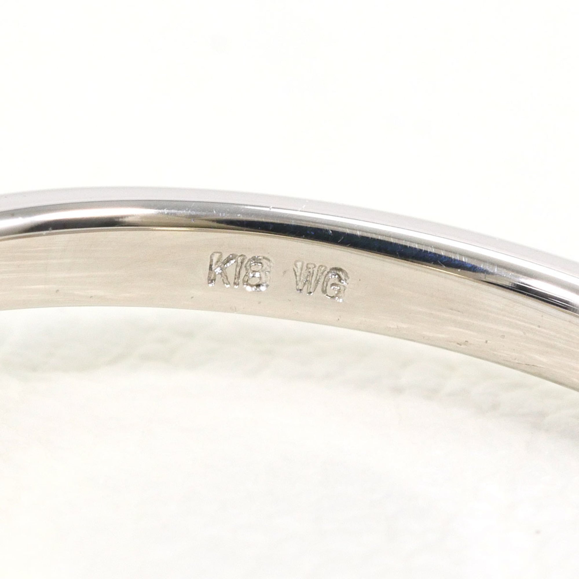 Unbranded White Gold White Gold (18K) Band Ring (Pre-Owned)