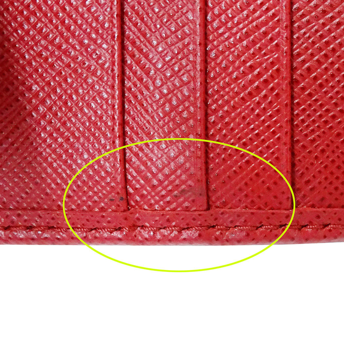 Prada Red Color Saffiano Wallet (Bi-Fold) (Pre-Owned)