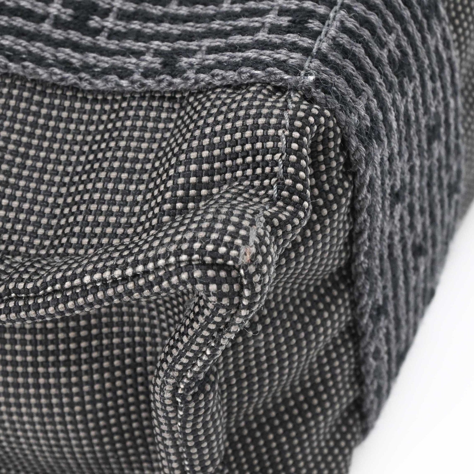 Hermes Gray Nylon Canvas Shoulder Bag (Pre-Owned)