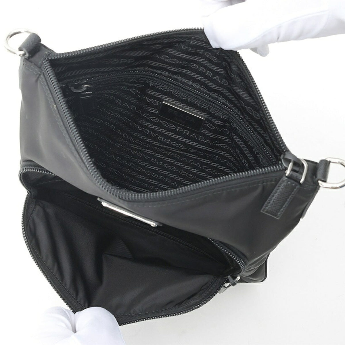 Prada Black Fabric Shoulder Bag (Pre-Owned)