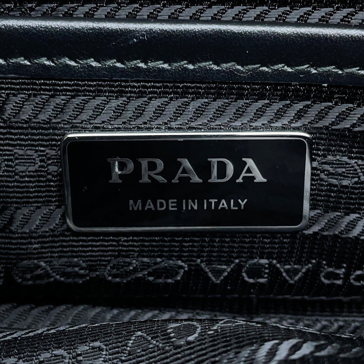Prada Black Nylon Handbag Shoulder Bag (Pre-Owned)