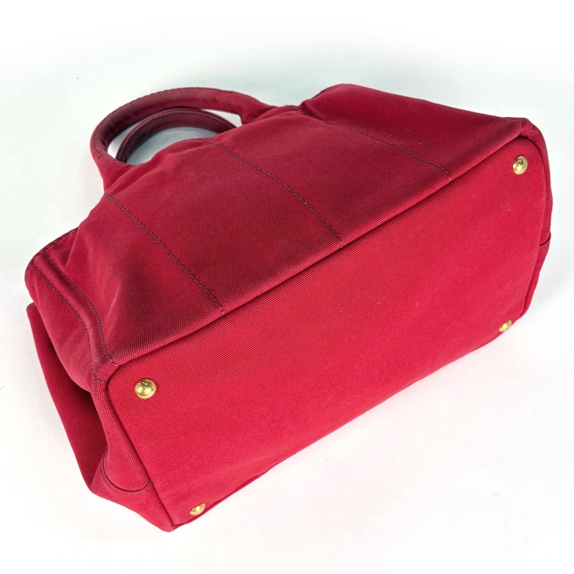 Prada Red Color Canapa Shoulder Bag Tote Bag (Pre-Owned)