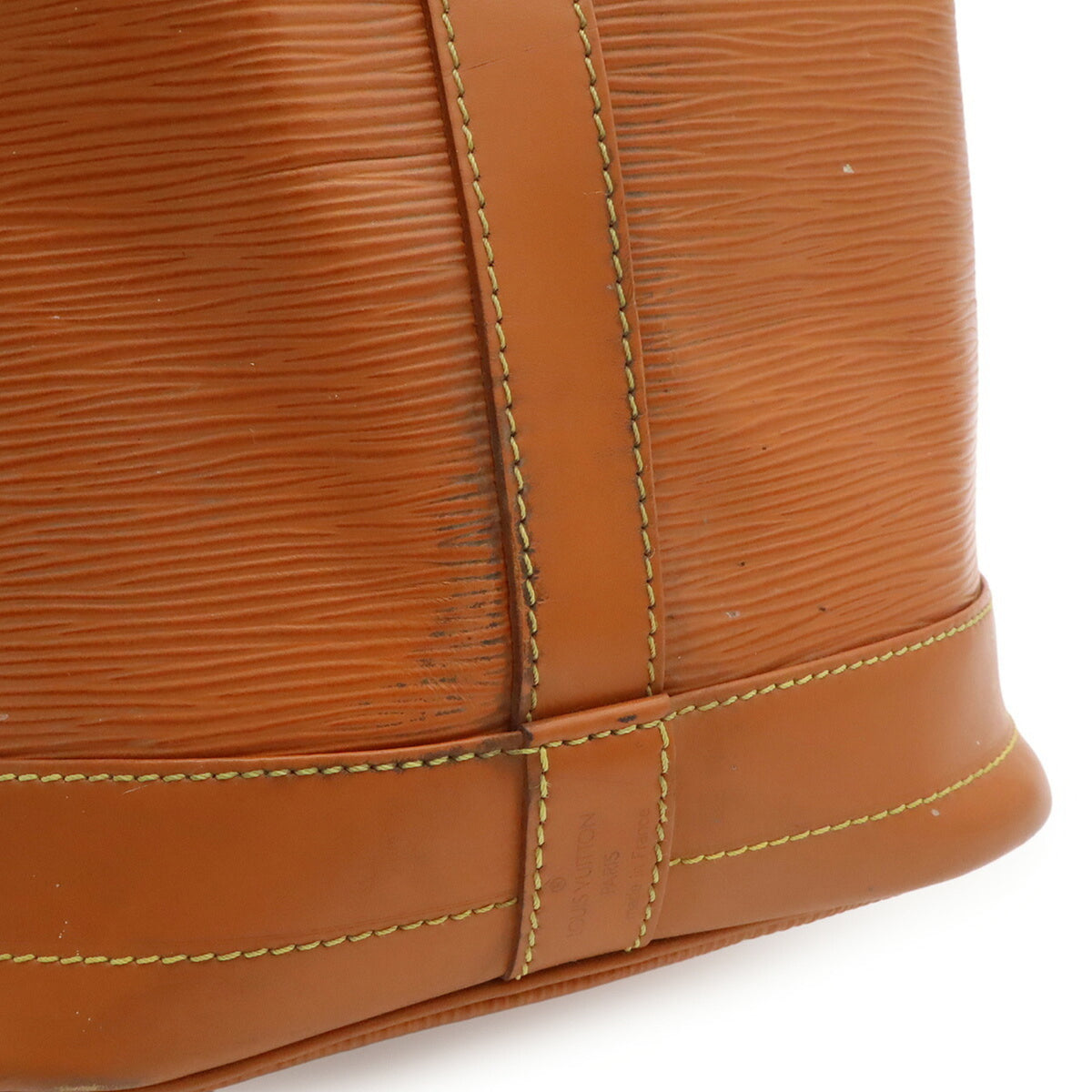 Louis Vuitton Camel Gold Cipango Epi Leather Shoulder Bag (Pre-Owned)