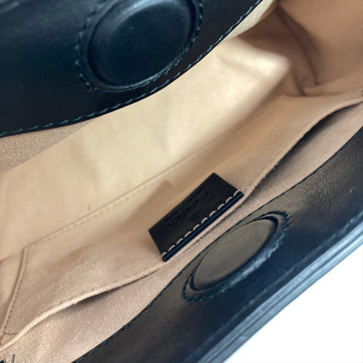 Gucci Black Leather Handbag (Pre-Owned)