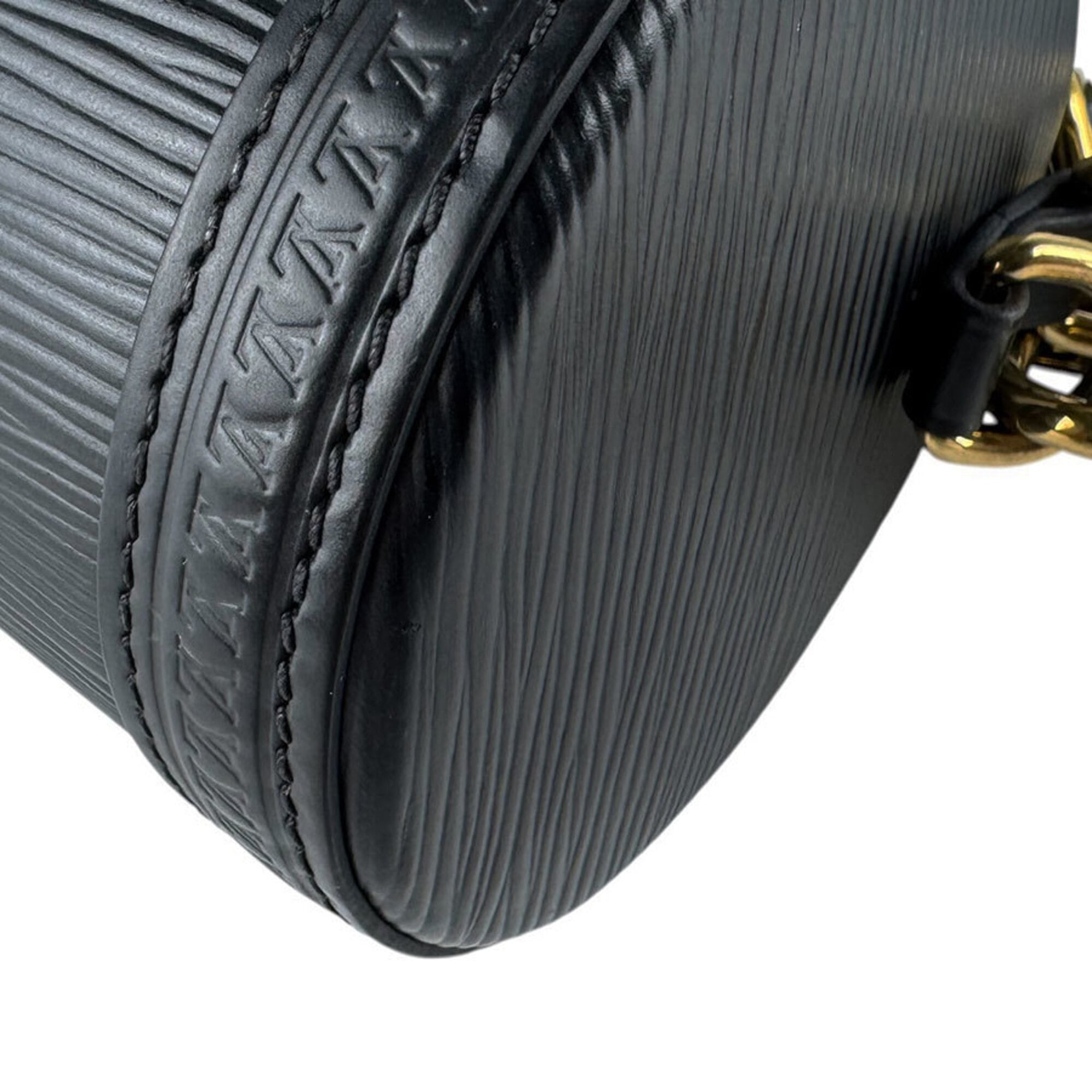 Louis Vuitton Black Epi Leather Handbag Shoulder Bag (Pre-Owned)