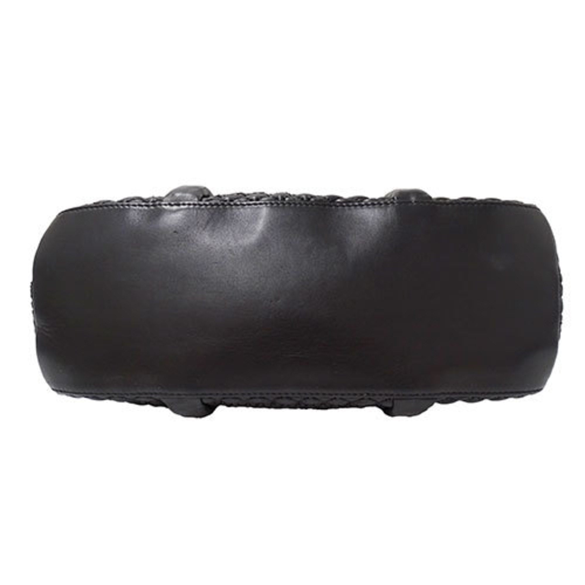 Chanel Black Leather Handbag Shoulder Bag (Pre-Owned)