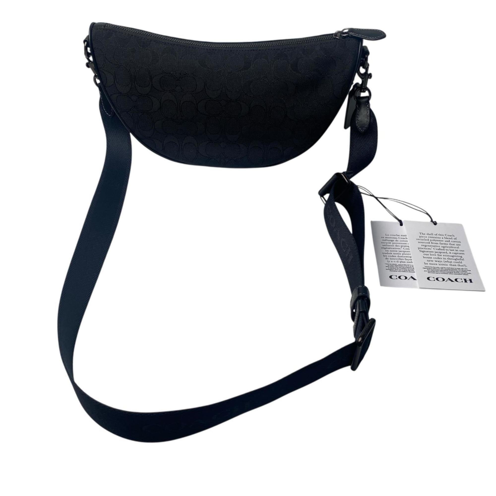 Coach Black Canvas Shoulder Bag (Pre-Owned)