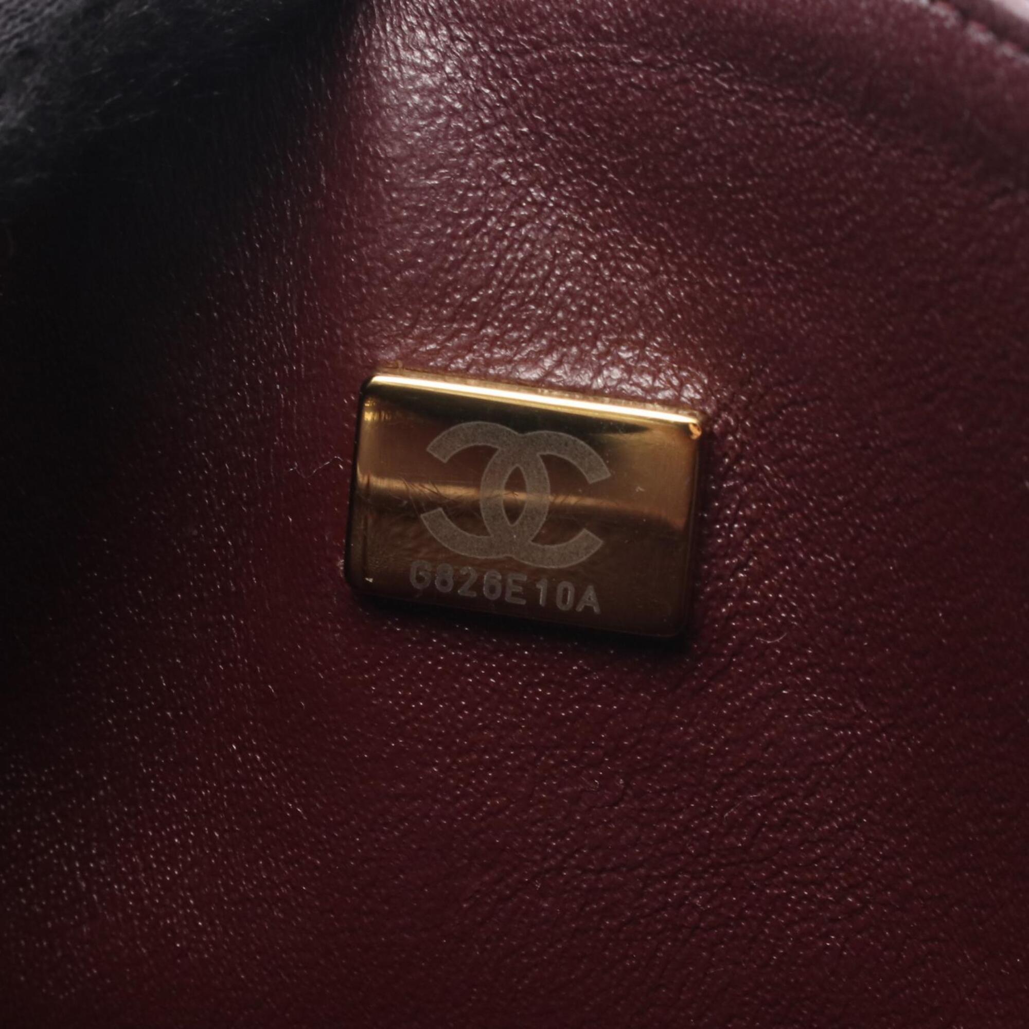 Chanel Black Leather Handbag Shoulder Bag (Pre-Owned)