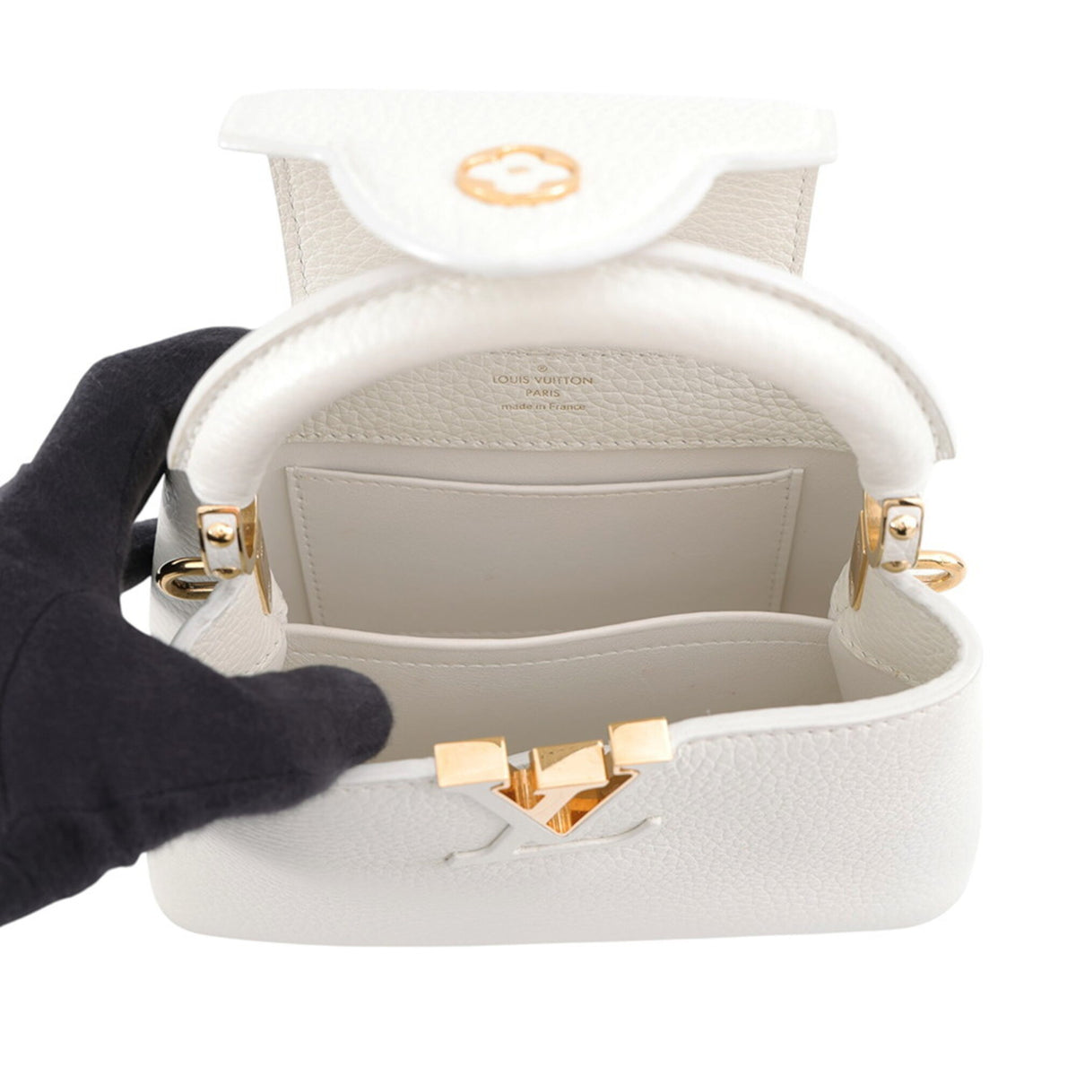 Louis Vuitton White Leather Handbag Shoulder Bag (Pre-Owned)