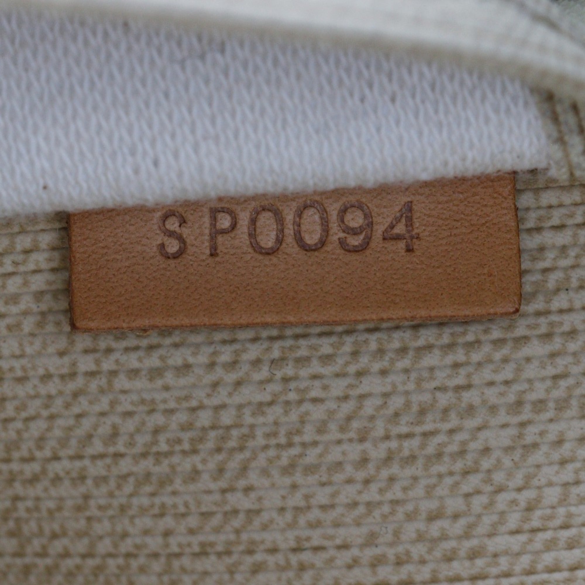 Louis Vuitton Brown Monogram Monogram Boston Bag (Pre-Owned)