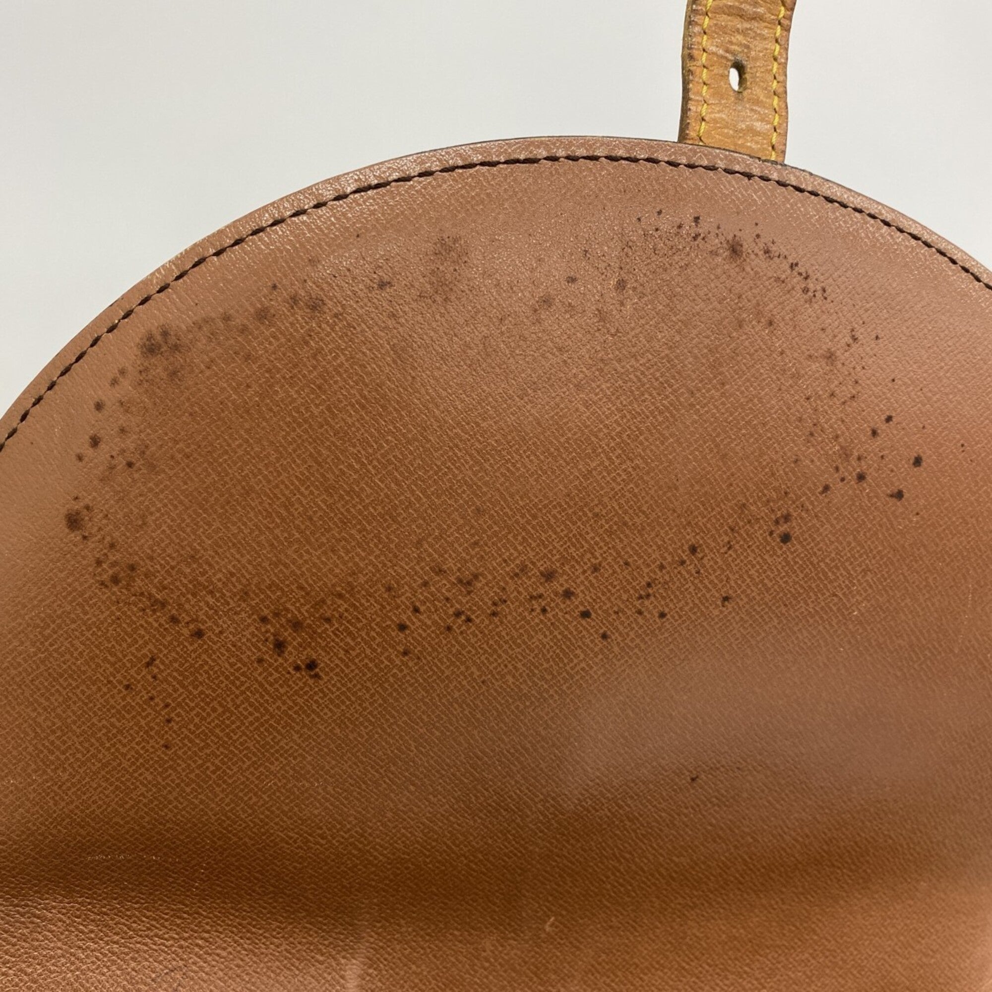 Louis Vuitton Brown Shoulder Bag (Pre-Owned)