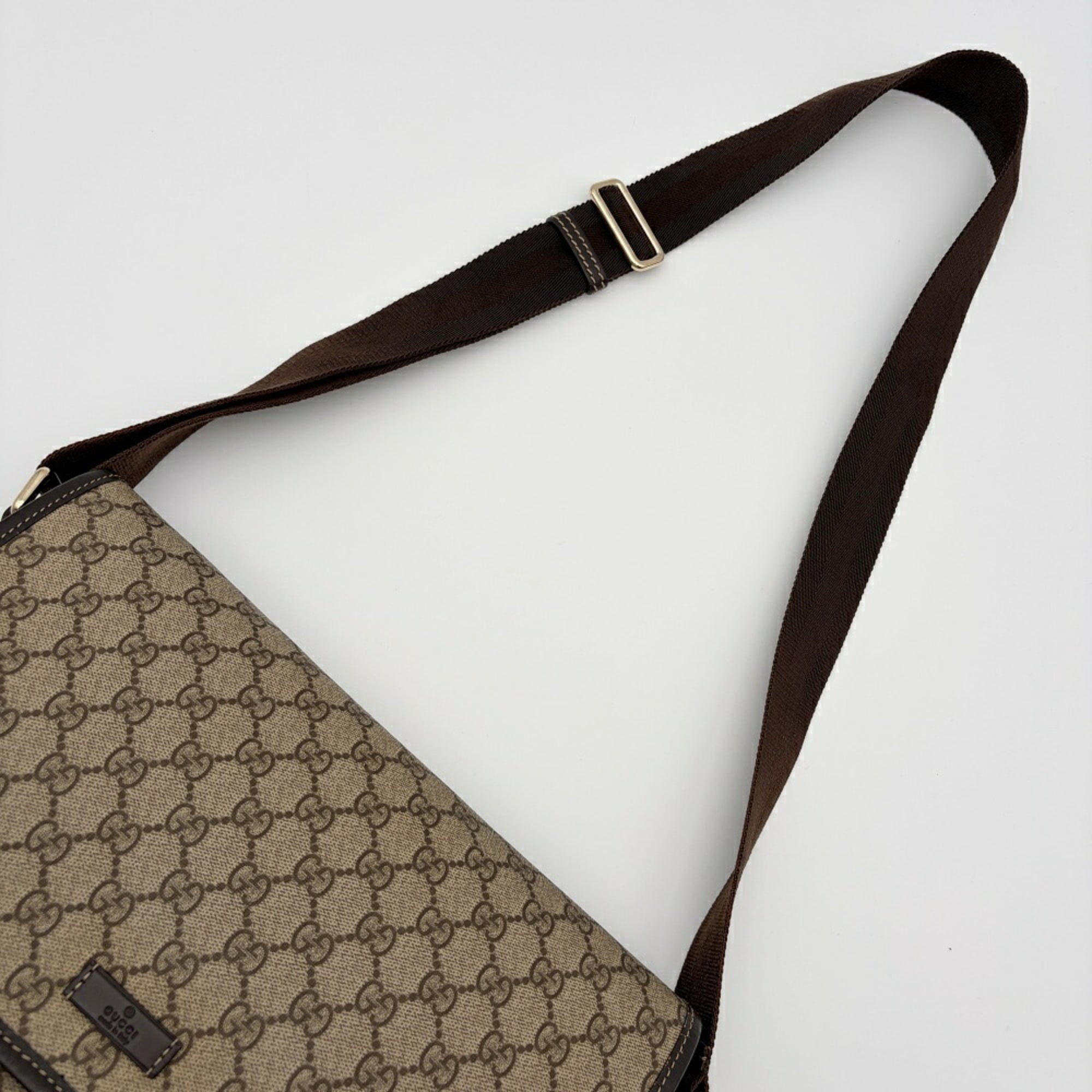 Gucci Beige Brown Pvc Leather Shoulder Bag (Pre-Owned)