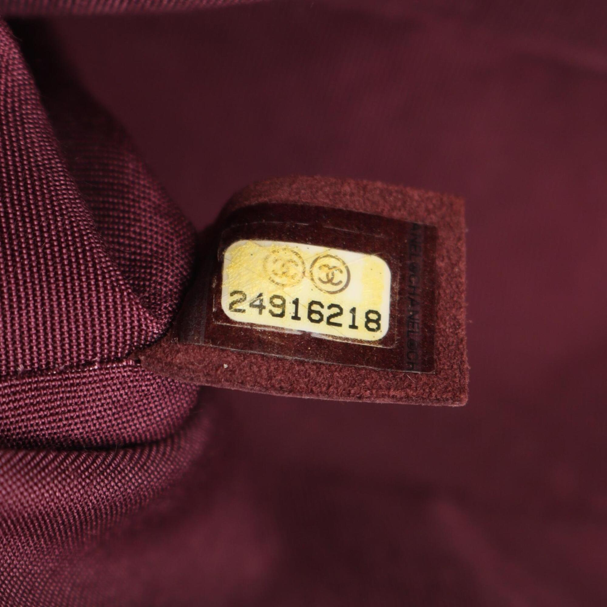 Chanel Bordeaux Grained Calfskin Handbag Shoulder Bag (Pre-Owned)