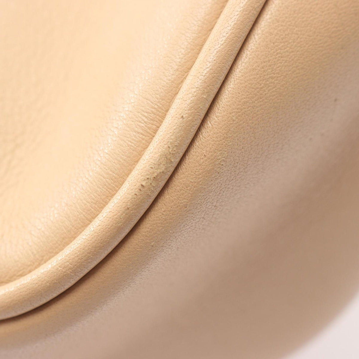Gucci Beige Leather Handbag (Pre-Owned)