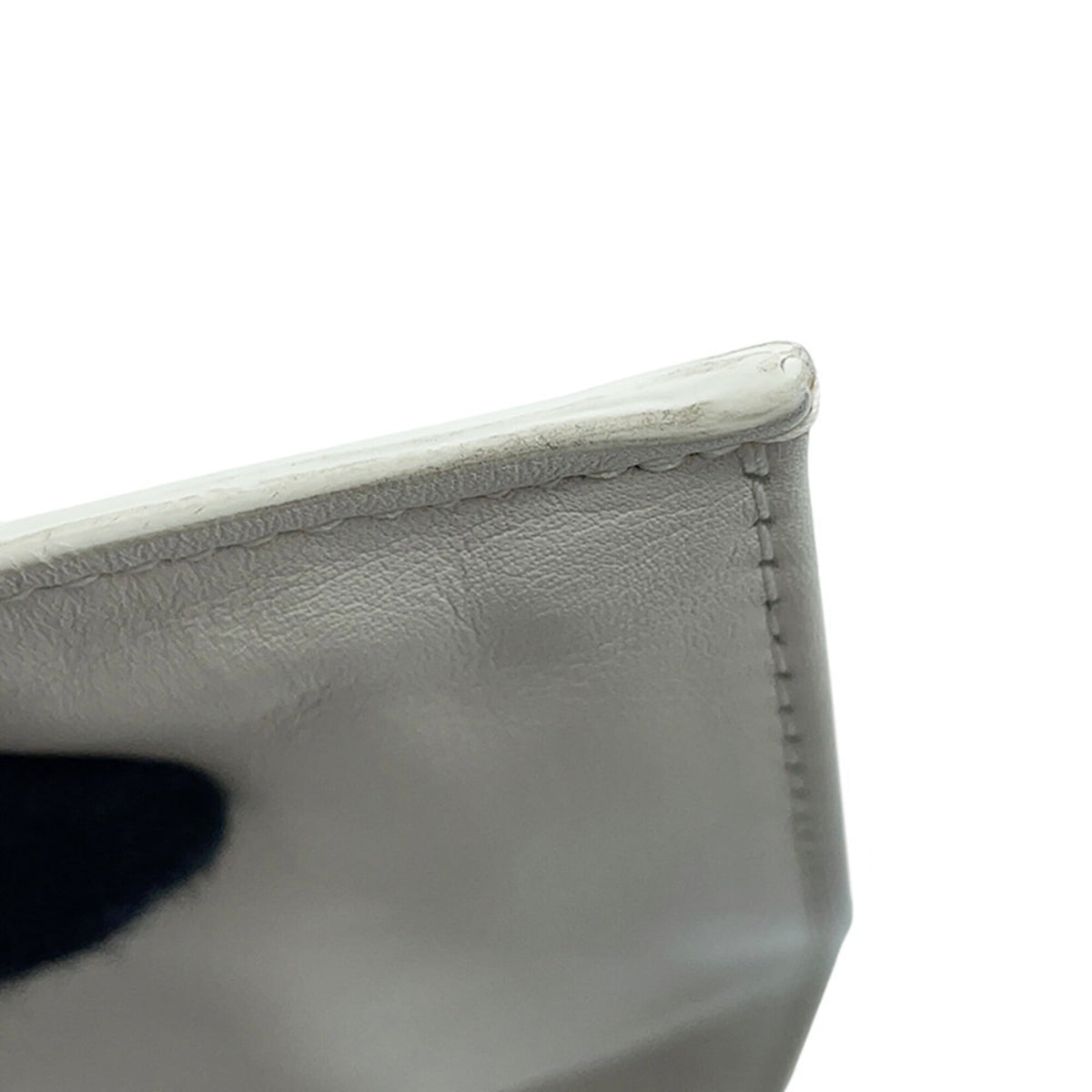 Bottega Veneta White Leather Handbag (Pre-Owned)