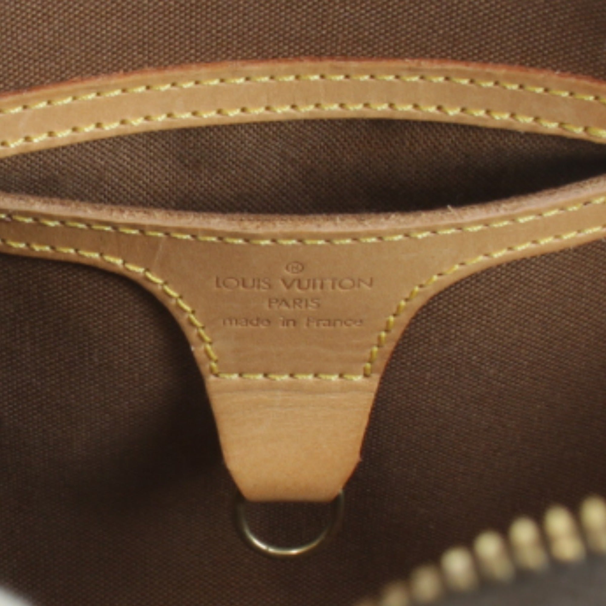 Louis Vuitton Brown Monogram Canvas Handbag (Pre-Owned)