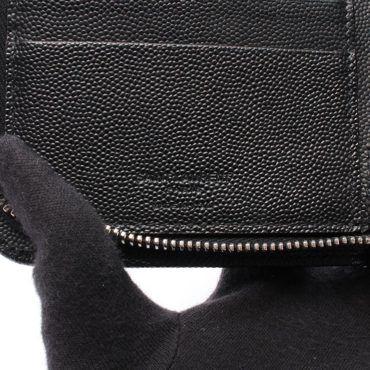 Yves Saint Laurent Black Leather Long Wallet (Bi-Fold) (Pre-Owned)
