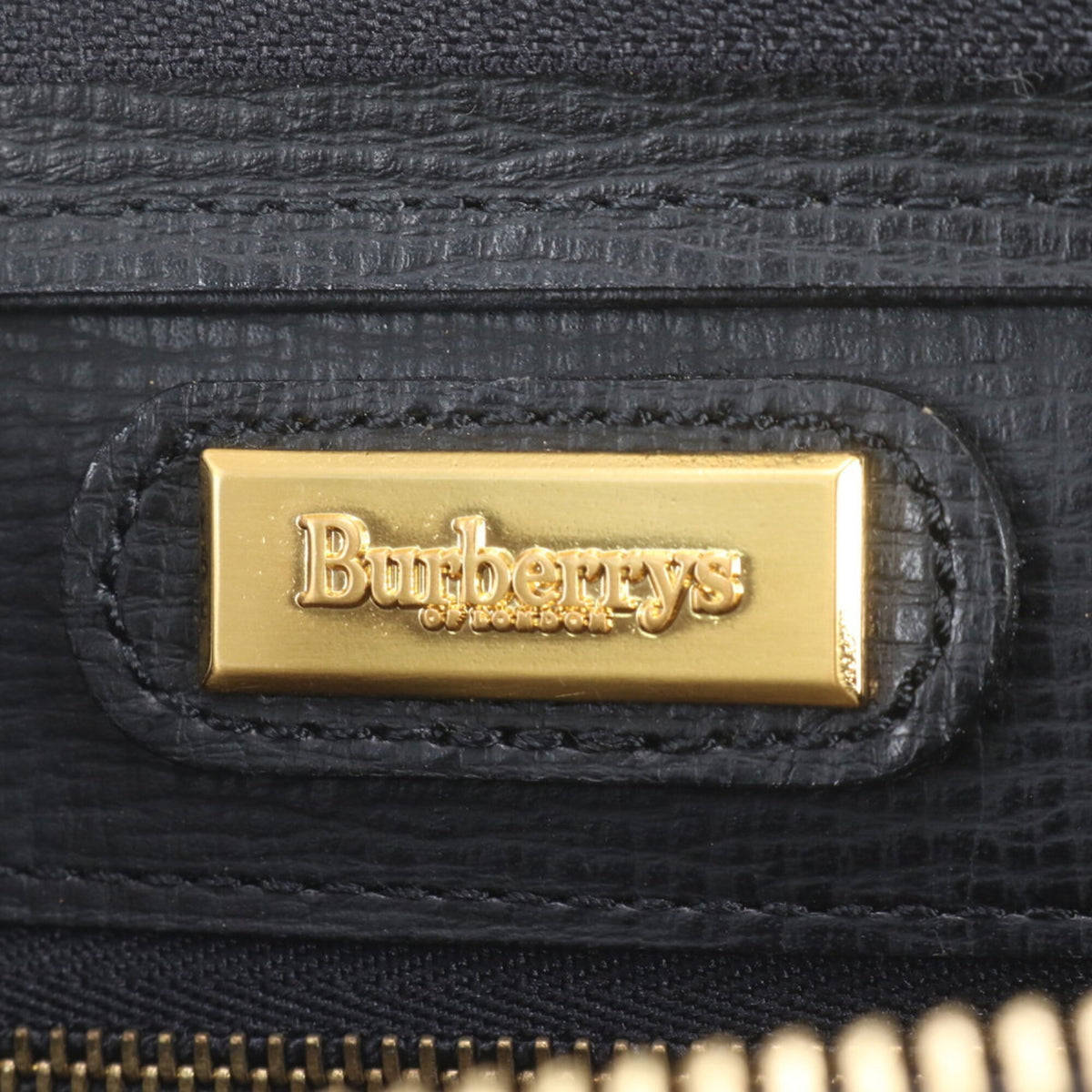 Burberry Black Leather Clutch Bag (Pre-Owned)
