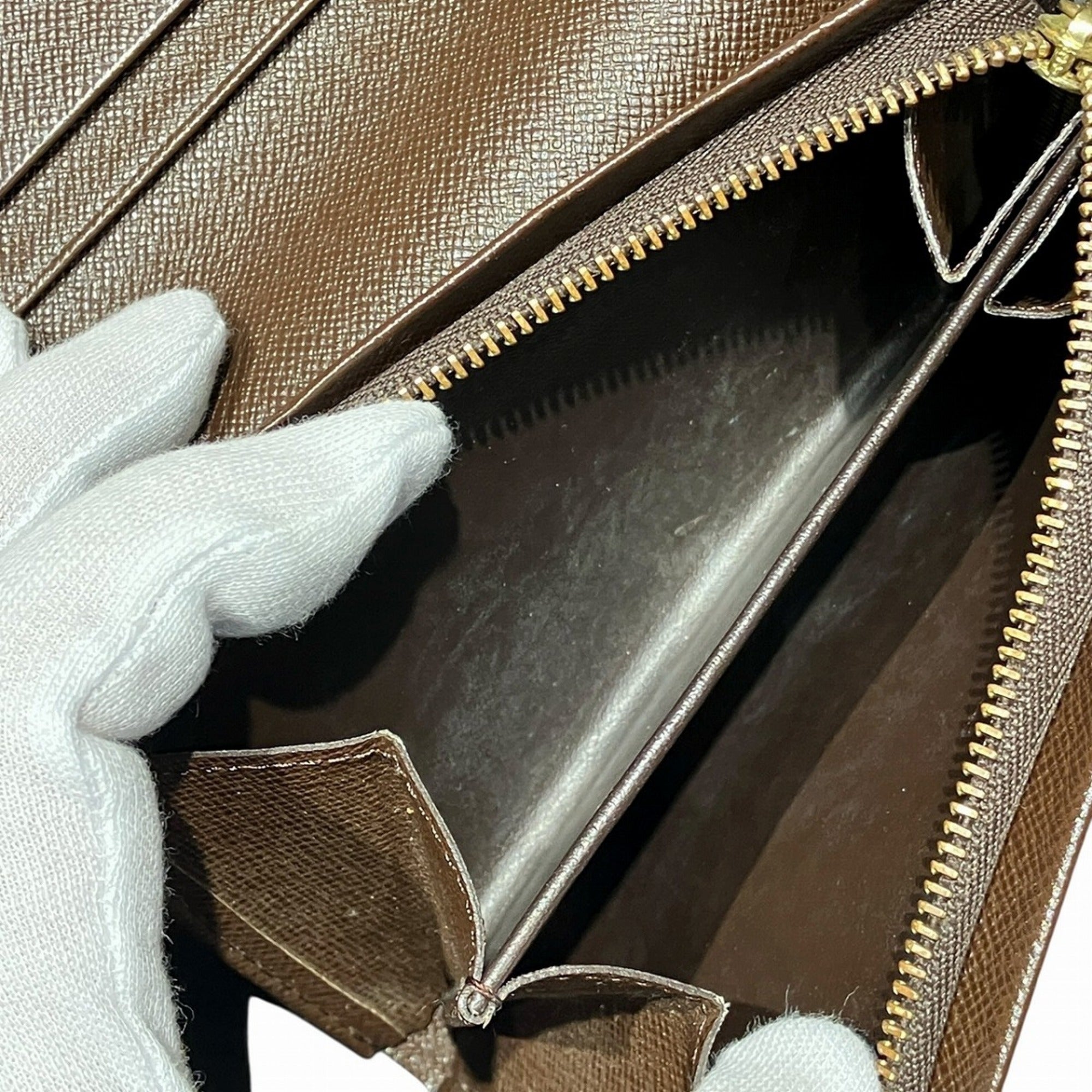 Louis Vuitton Damier Damier Canvas Wallet (Bi-Fold) (Pre-Owned)