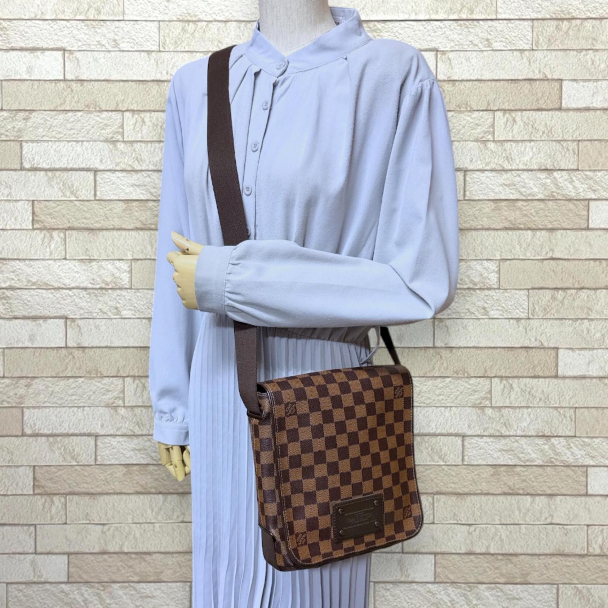 Louis Vuitton Damier Brown Damier Canvas Handbag Shoulder Bag (Pre-Owned)