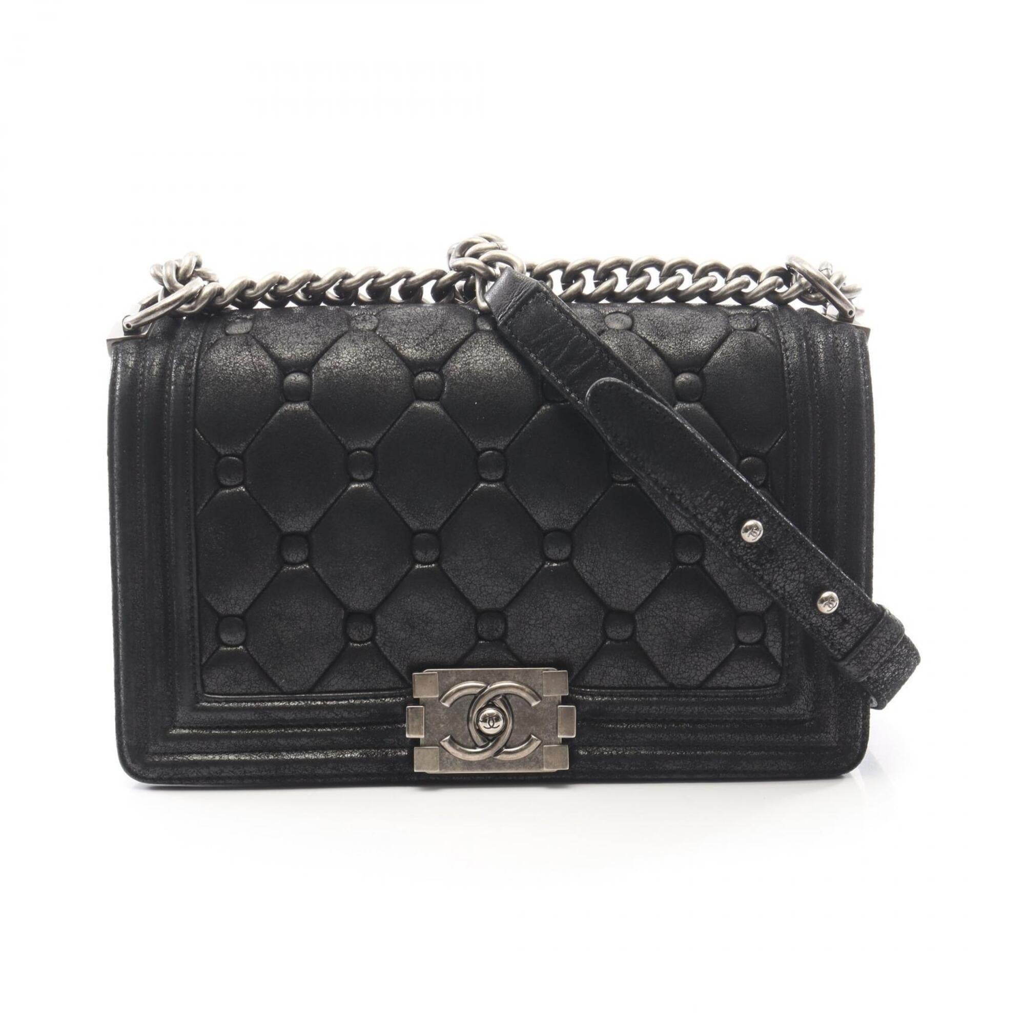 Chanel Black Leather Handbag Shoulder Bag (Pre-Owned)