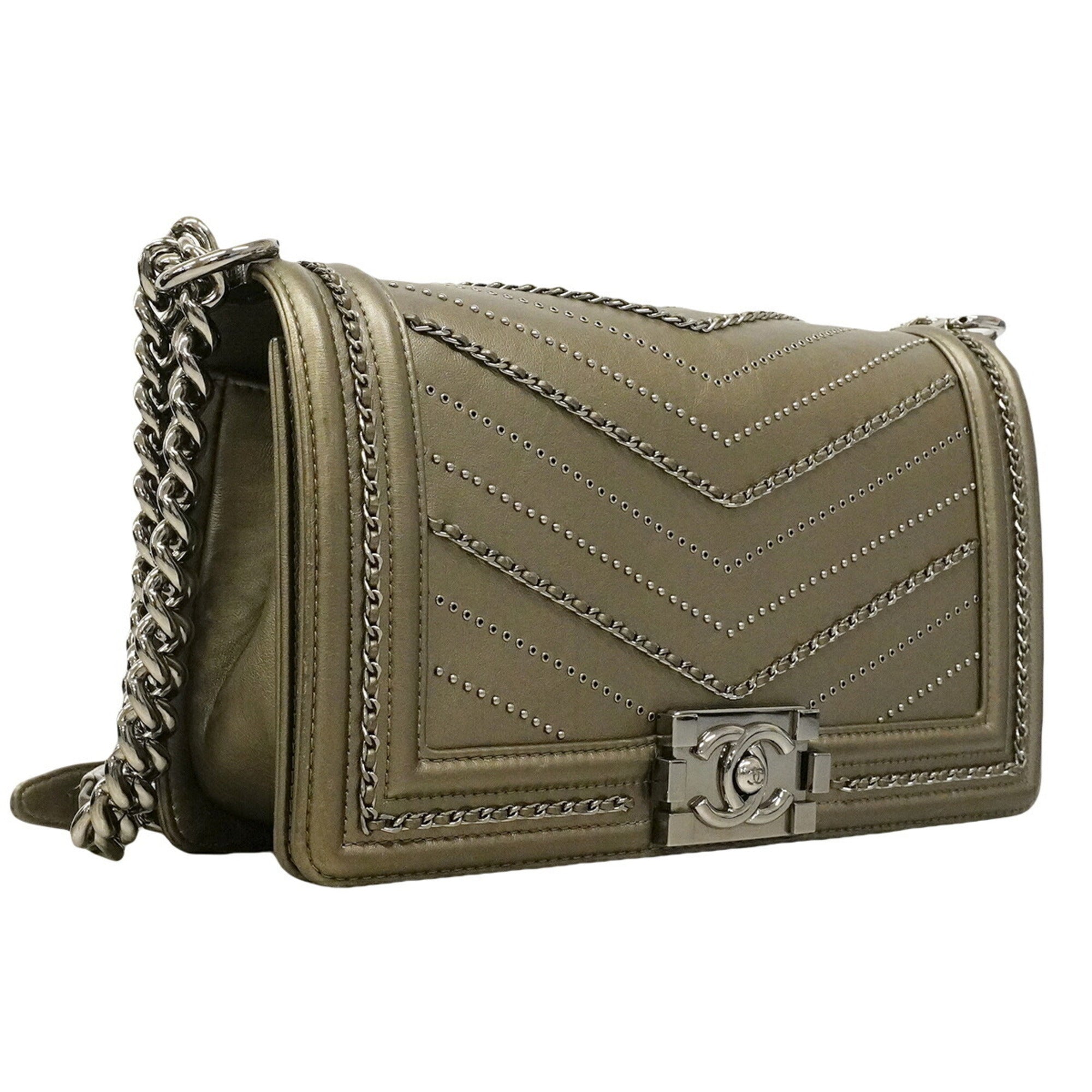 Chanel Gray Leather Shoulder Bag (Pre-Owned)