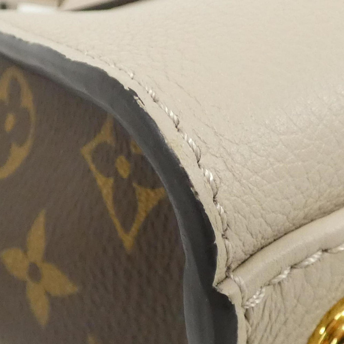 Louis Vuitton Grayish Coated Canvas Leather Handbag (Pre-Owned)