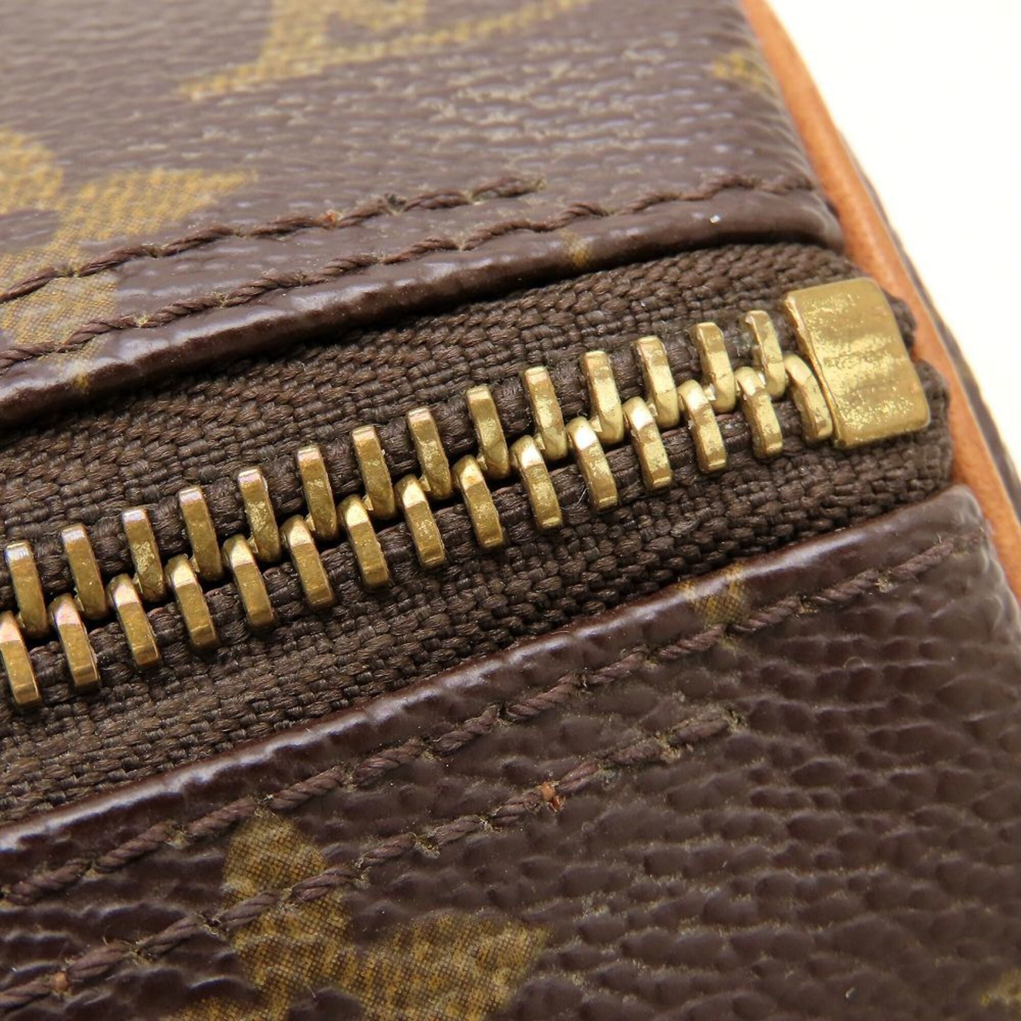 Louis Vuitton Brown Monogram Handbag (Pre-Owned)